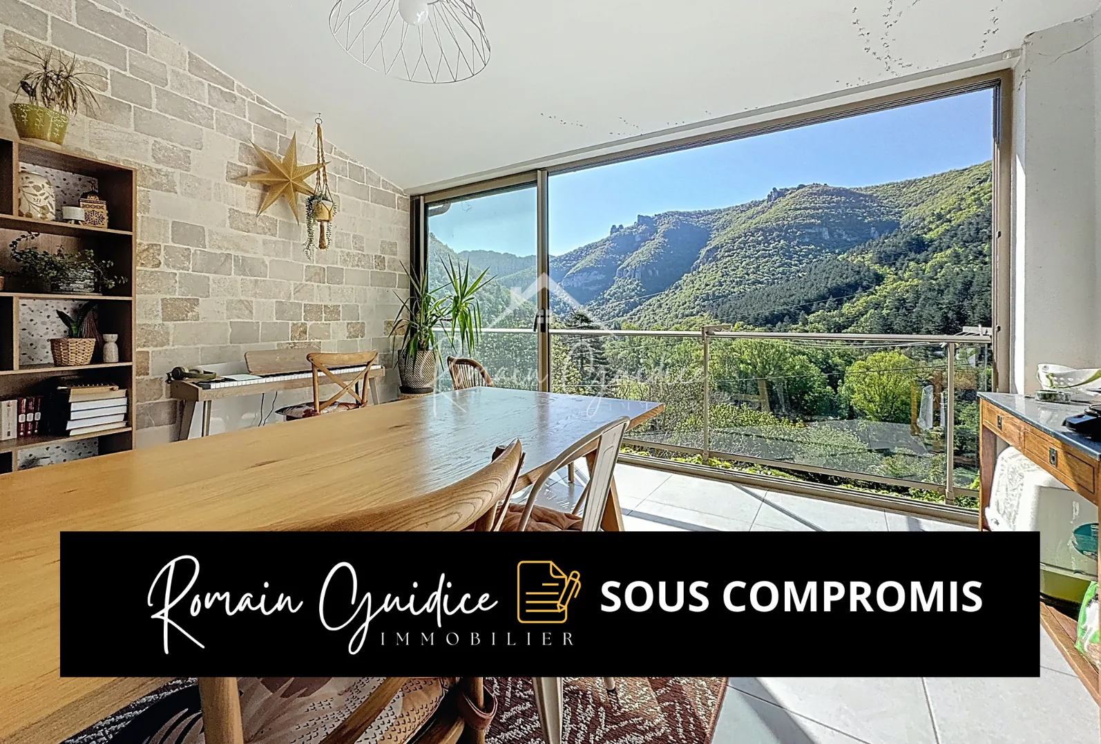 Belle maison de 145 m² avec charme et luminosité à Millau dans le village du Mona