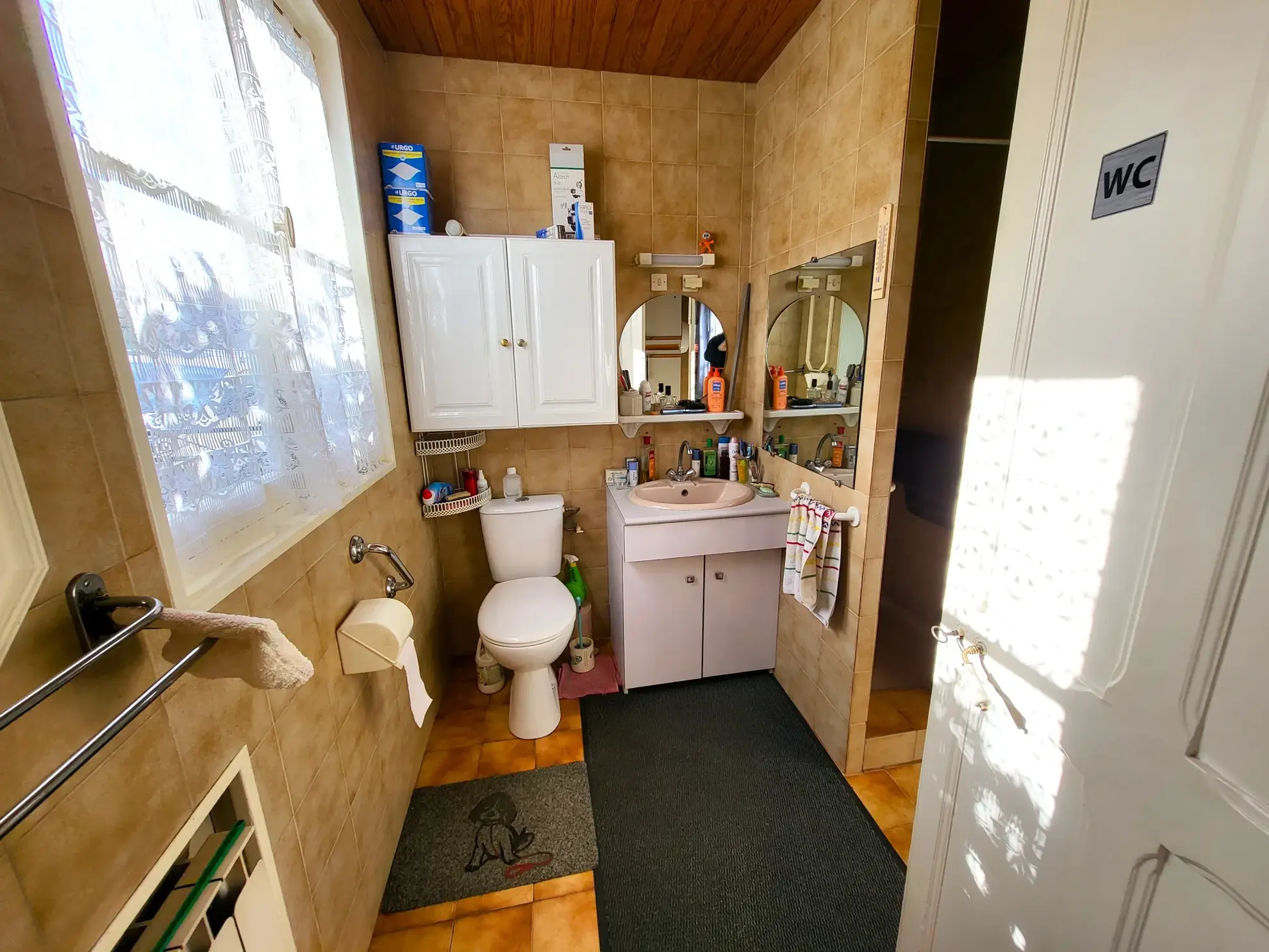 Maison de ville à vendre à Valence (26) avec jardin et garage, secteur résidentiel 