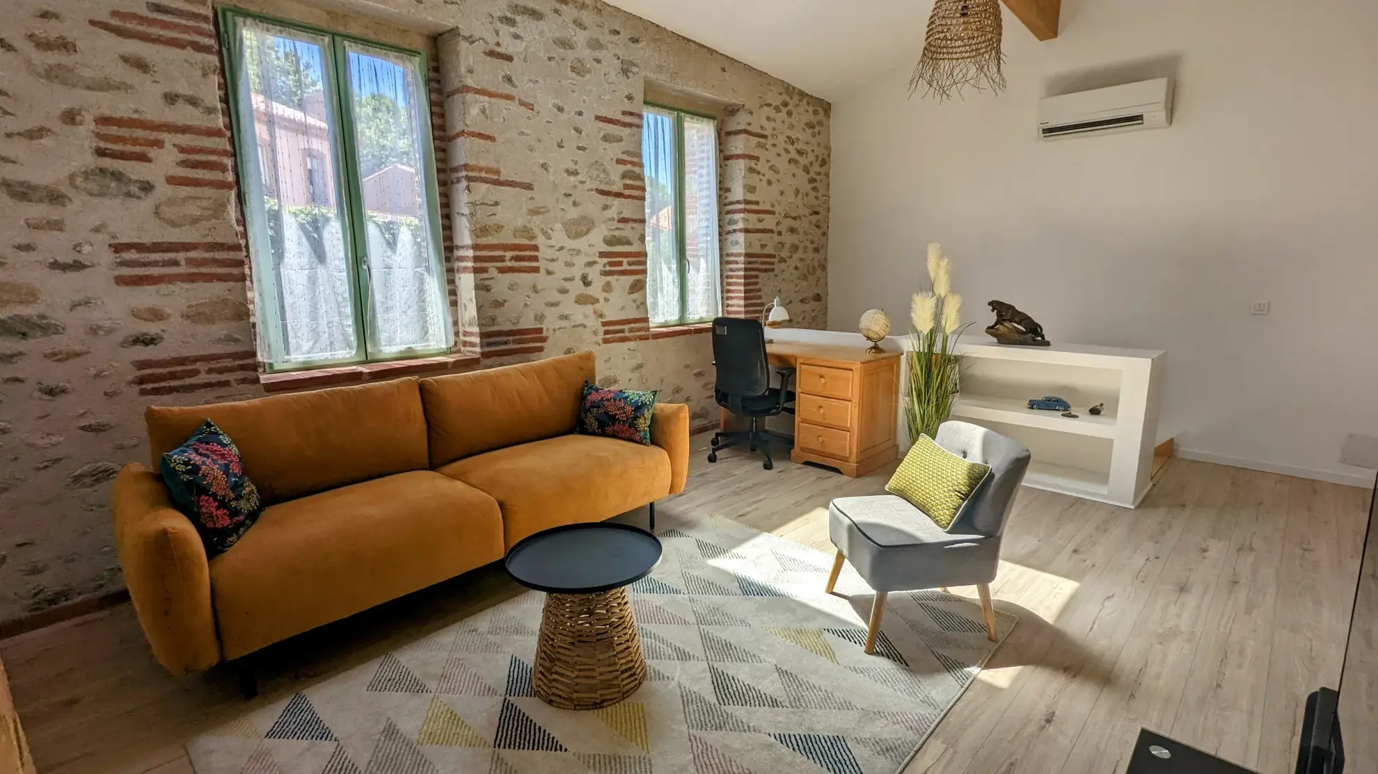 Maison de charme avec patio à Saint-André - Idéal investissement ou résidence secondaire 