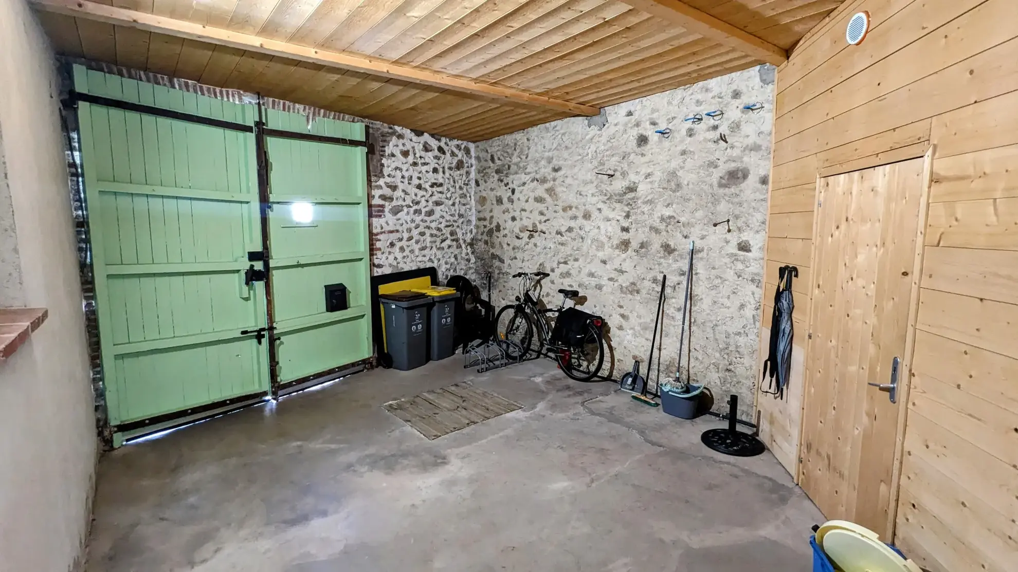 Maison de charme avec patio à Saint-André - Idéal investissement ou résidence secondaire 