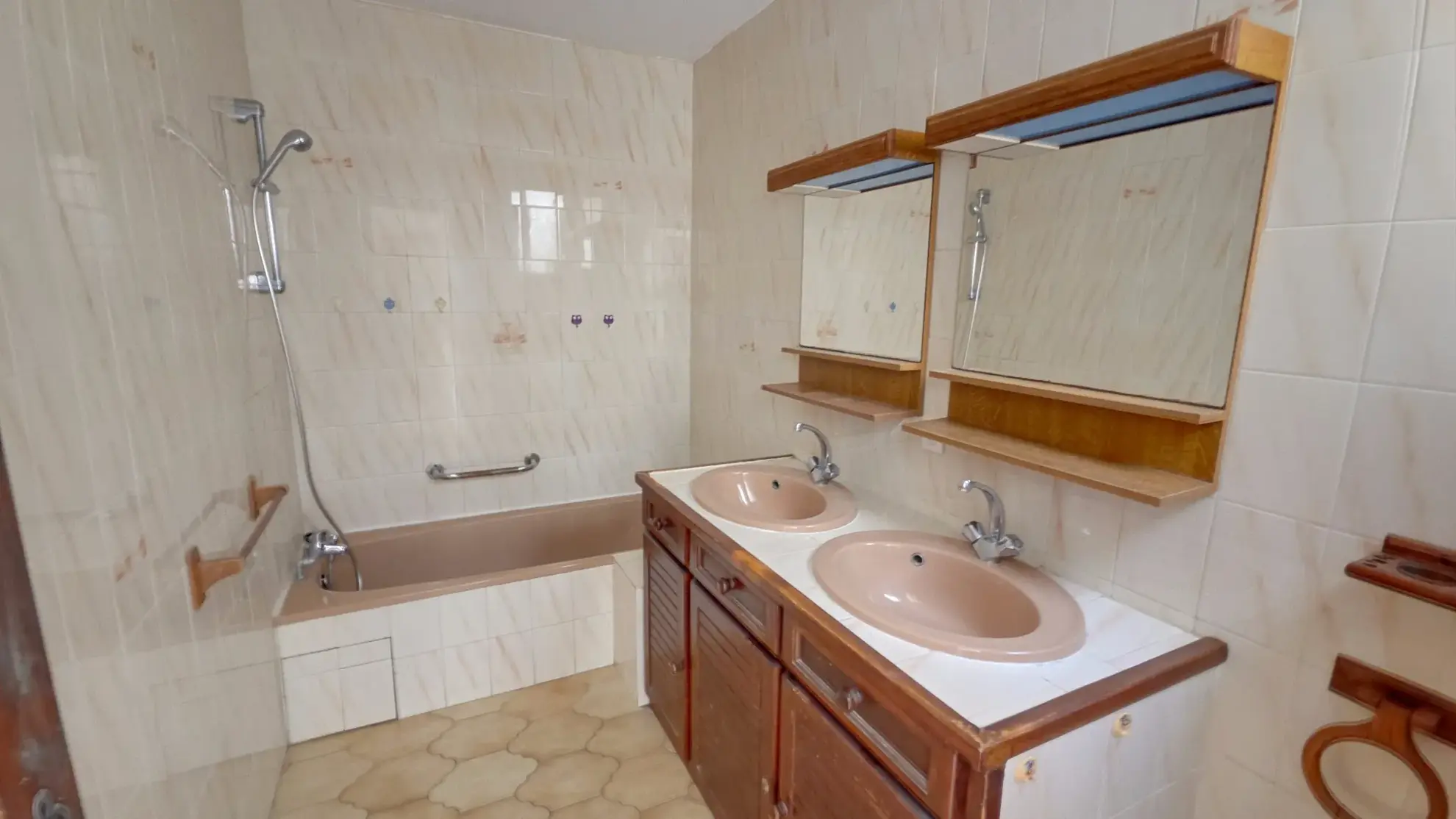 Villa de plain-pied à Céret avec jardin et garage - Provins région Pyrénées-Orientales 