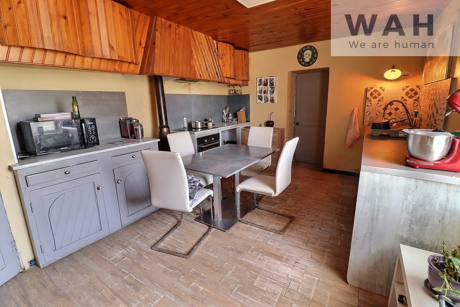 Maison à vendre à Lodeve de 90 m² avec garage et vue rivière 