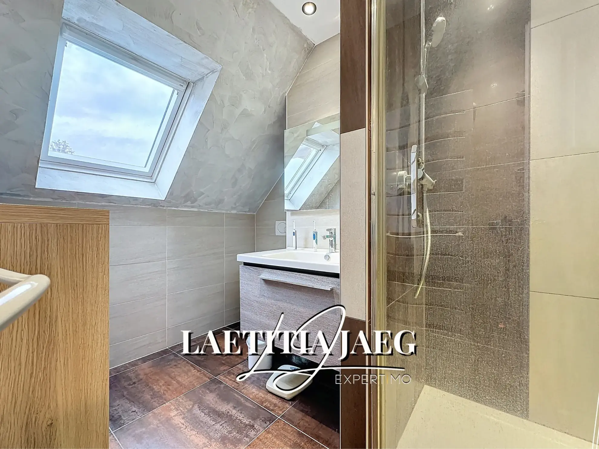 Maison familiale calme avec jardin et double garage à Huttenheim 