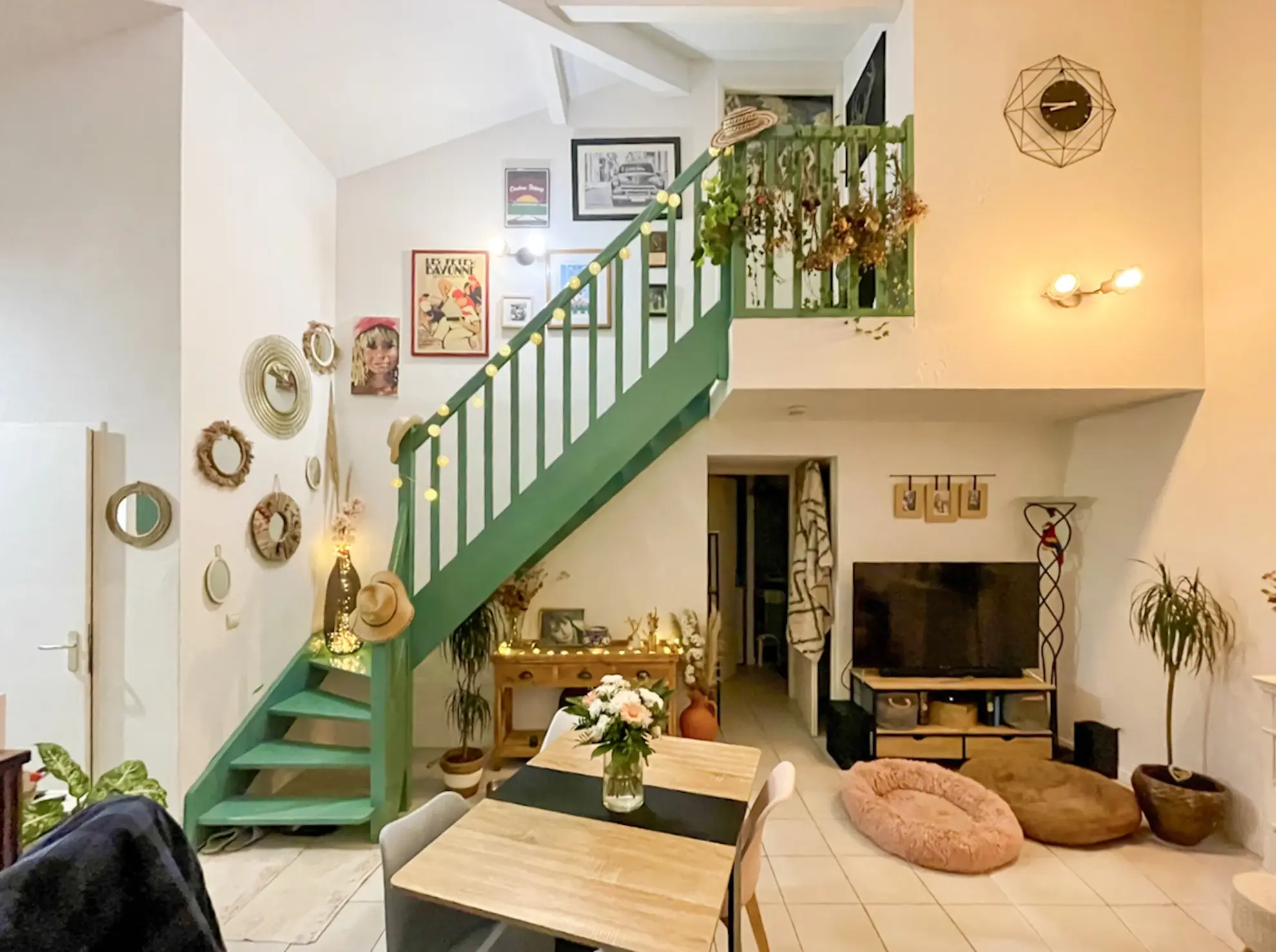 Maison mitoyenne en duplex avec jardin à Artigues-pres-Bordeaux