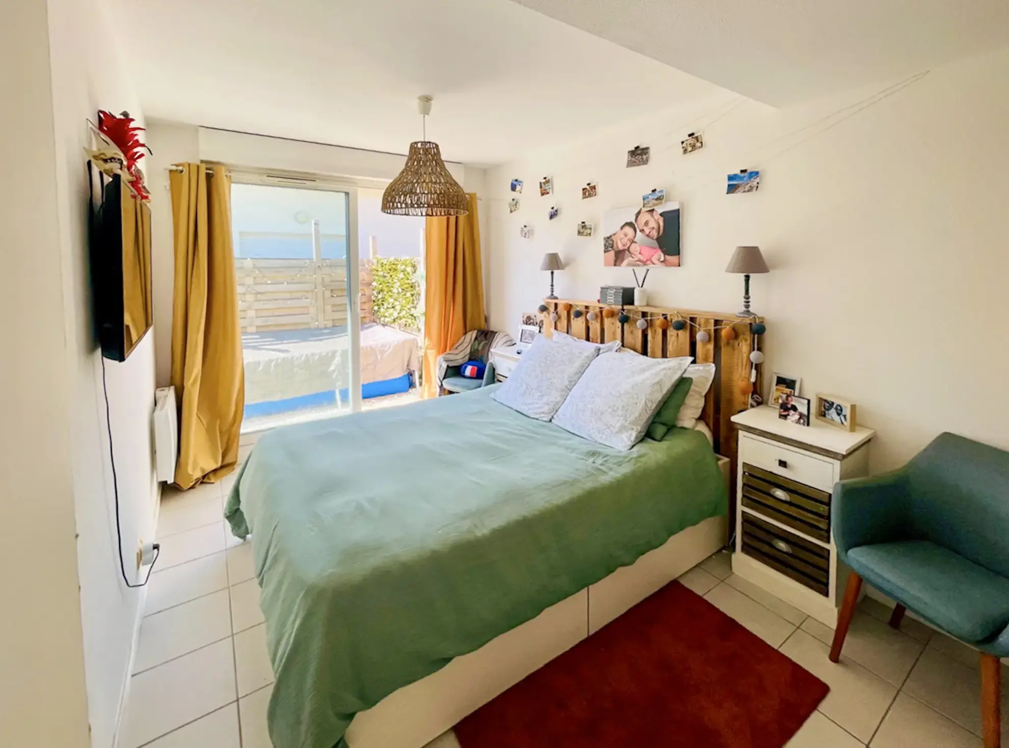 Maison mitoyenne en duplex avec jardin à Artigues-pres-Bordeaux 