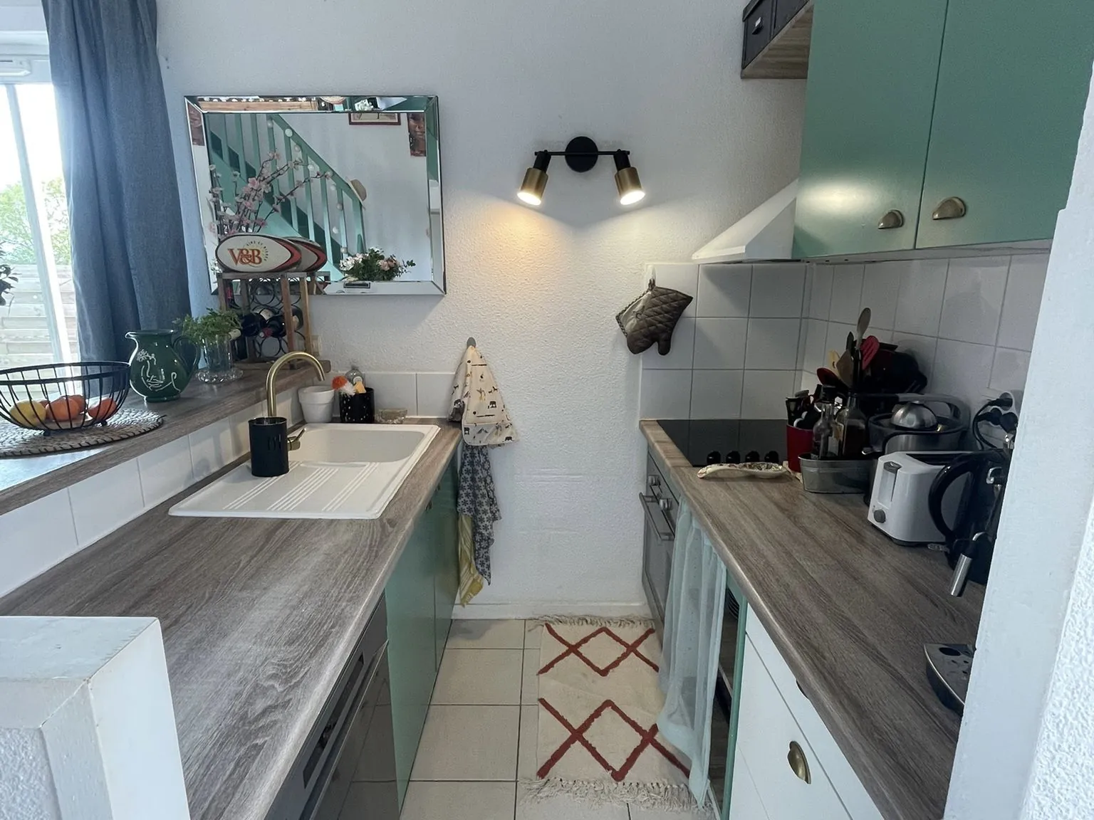 Maison mitoyenne en duplex avec jardin à Artigues-pres-Bordeaux 