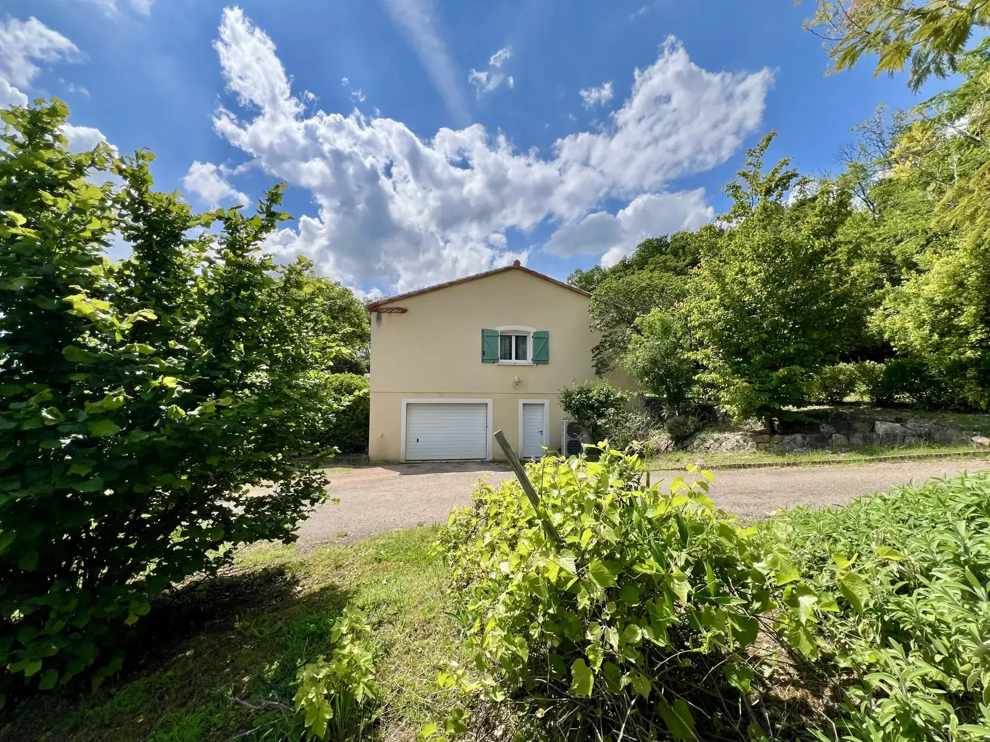 Maison 3 chambres avec sous-sol complet et vue dégagée à Damiatte dans le Tarn
