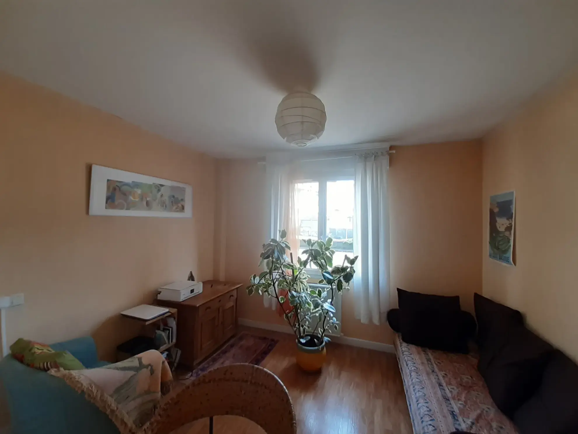 Appartement 3 pièces avec grand balcon à Gap, centre-ville et proche commodités 