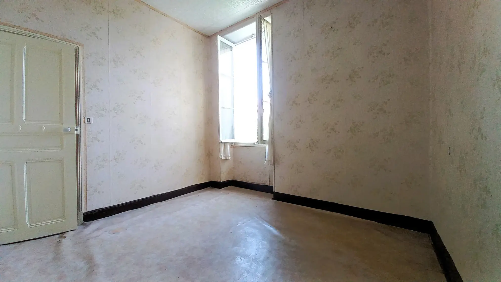 Maison de ville à Millau avec terrasse, jardin et 2 chambres à proximité du centre 