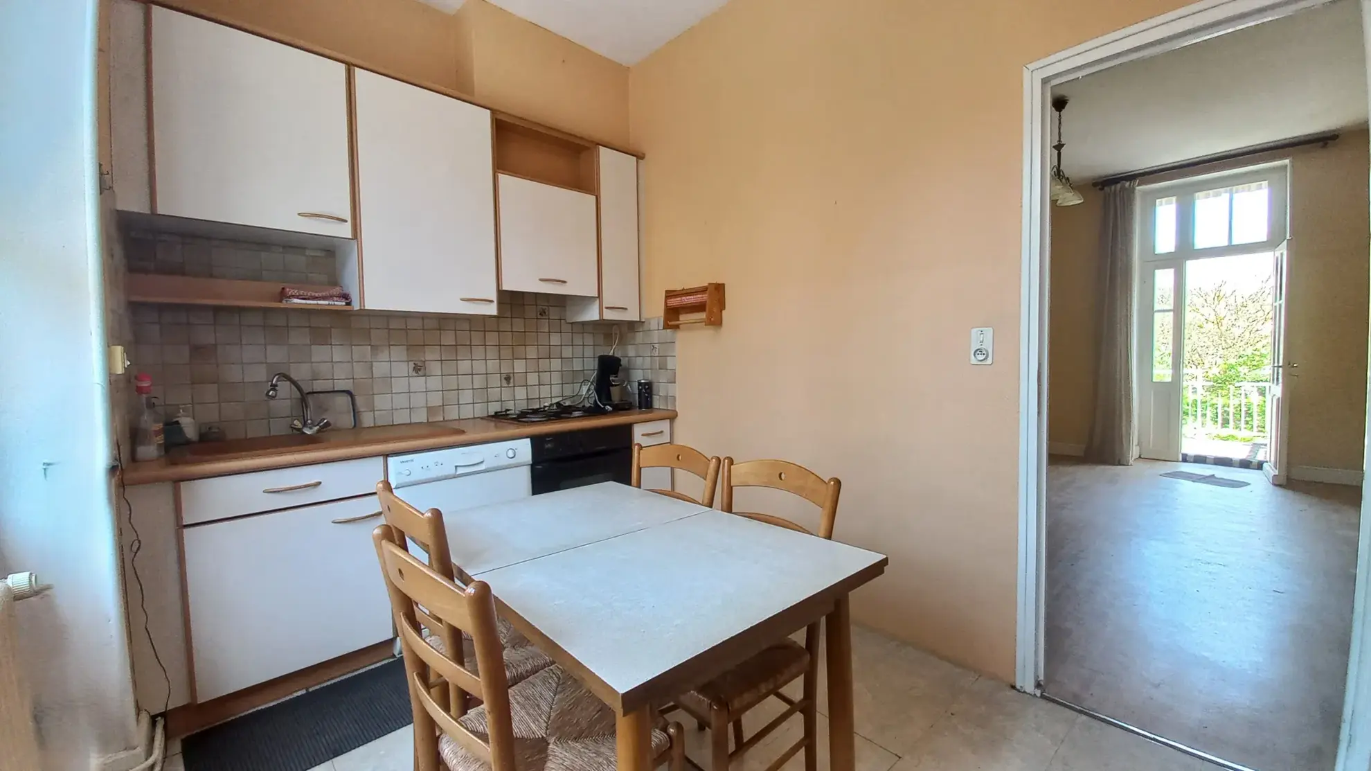 Maison de ville à Millau avec terrasse, jardin et 2 chambres à proximité du centre 