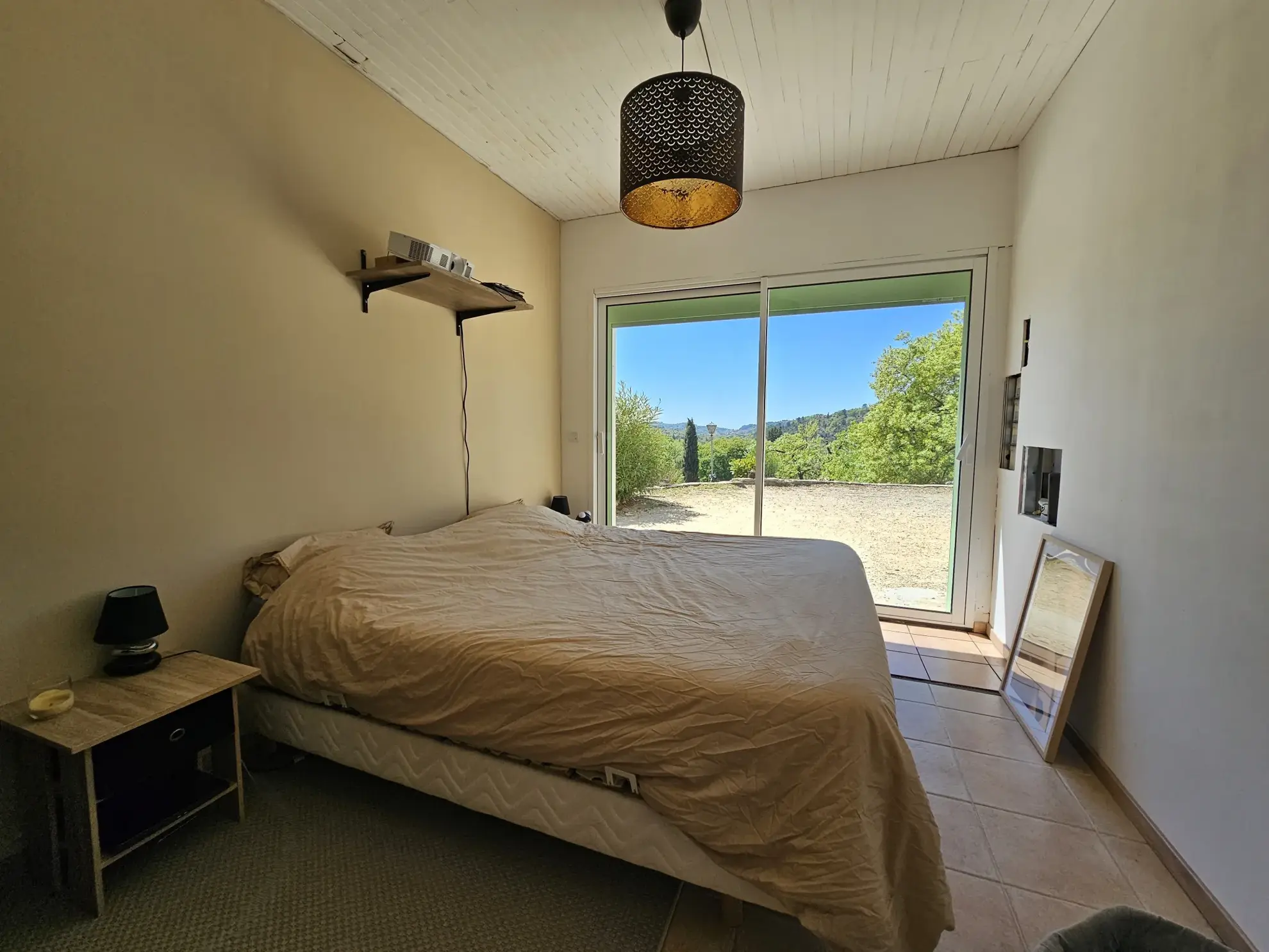 Maison de 84 m² avec terrain arboré et vue panoramique sur le Luberon à Saignon 