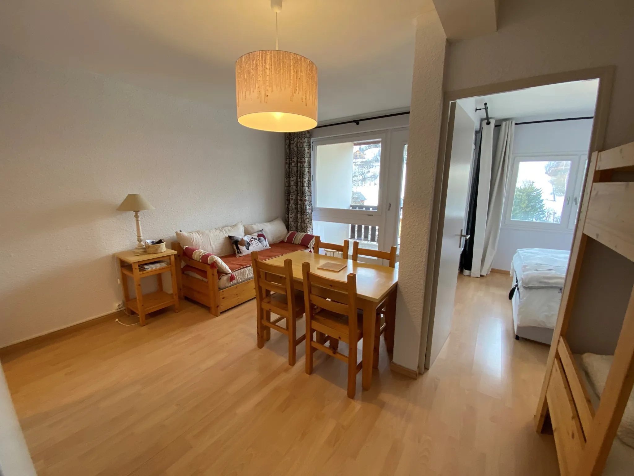 Bel appartement de 37,76 m² avec balcon à St Sorlin d'Arves, idéal pour pied-à-terre ou investissement 