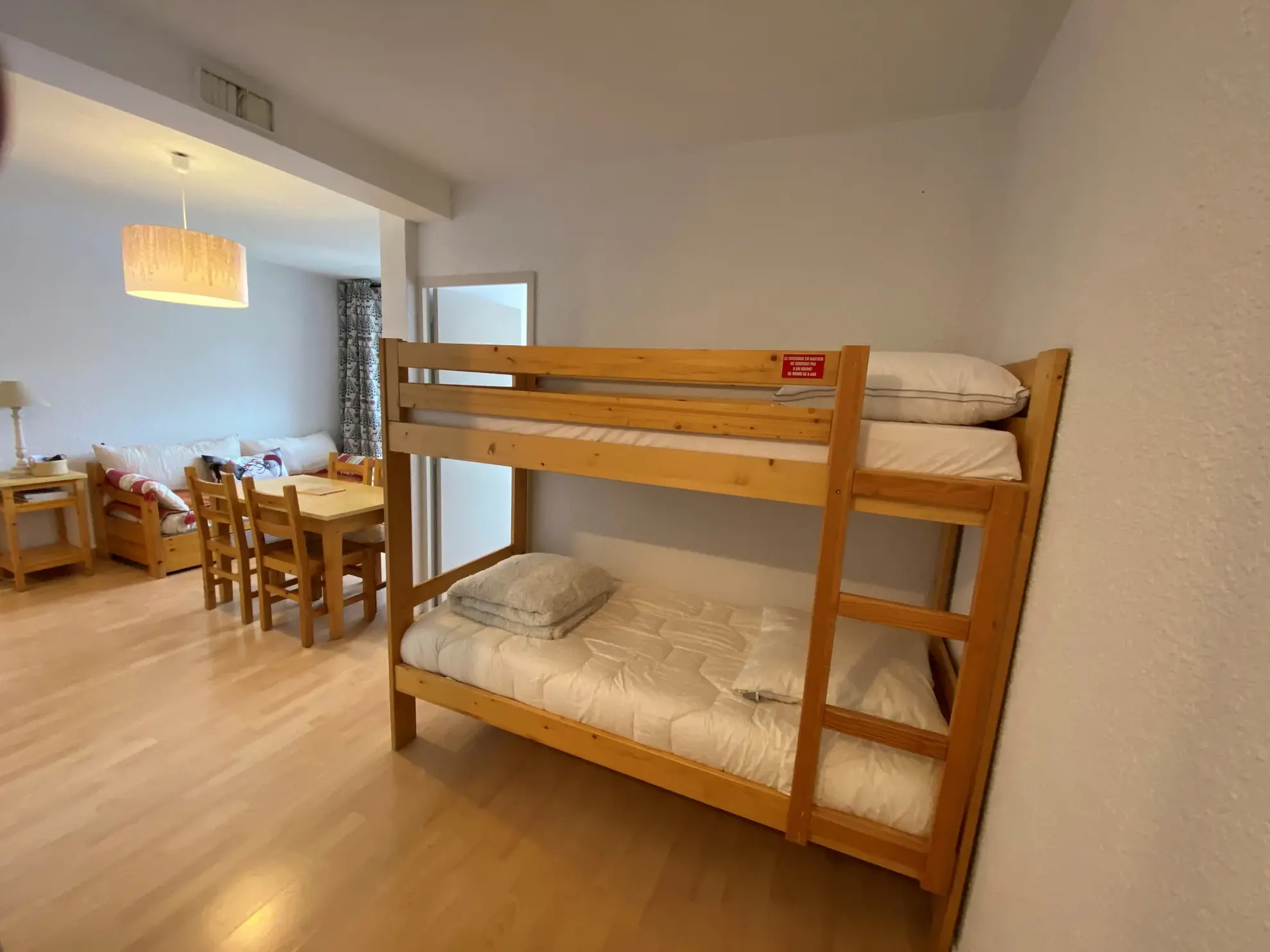 Bel appartement de 37,76 m² avec balcon à St Sorlin d'Arves, idéal pour pied-à-terre ou investissement 