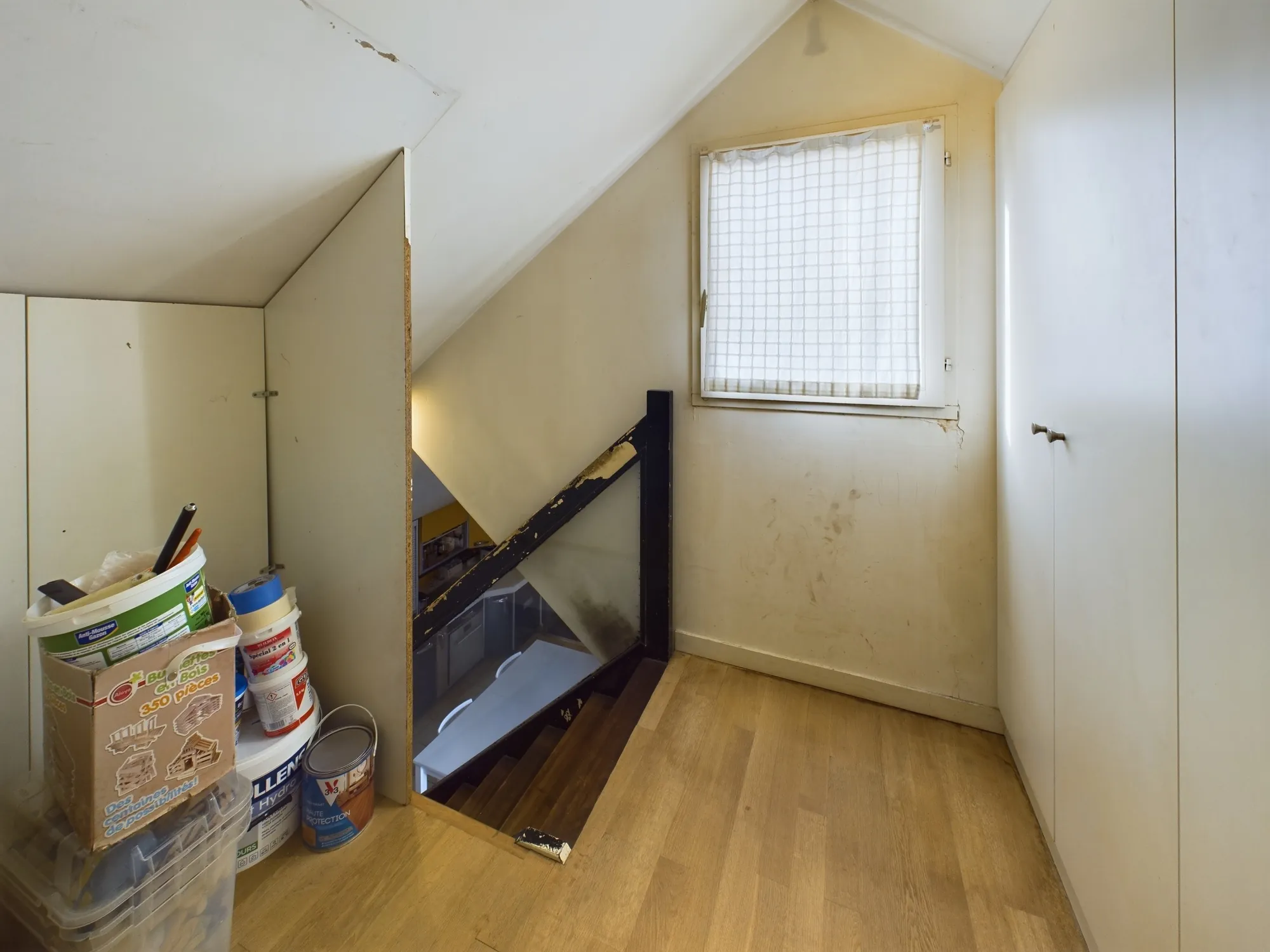 Maison d’architecte avec extension en bois et jardin à Guérigny 
