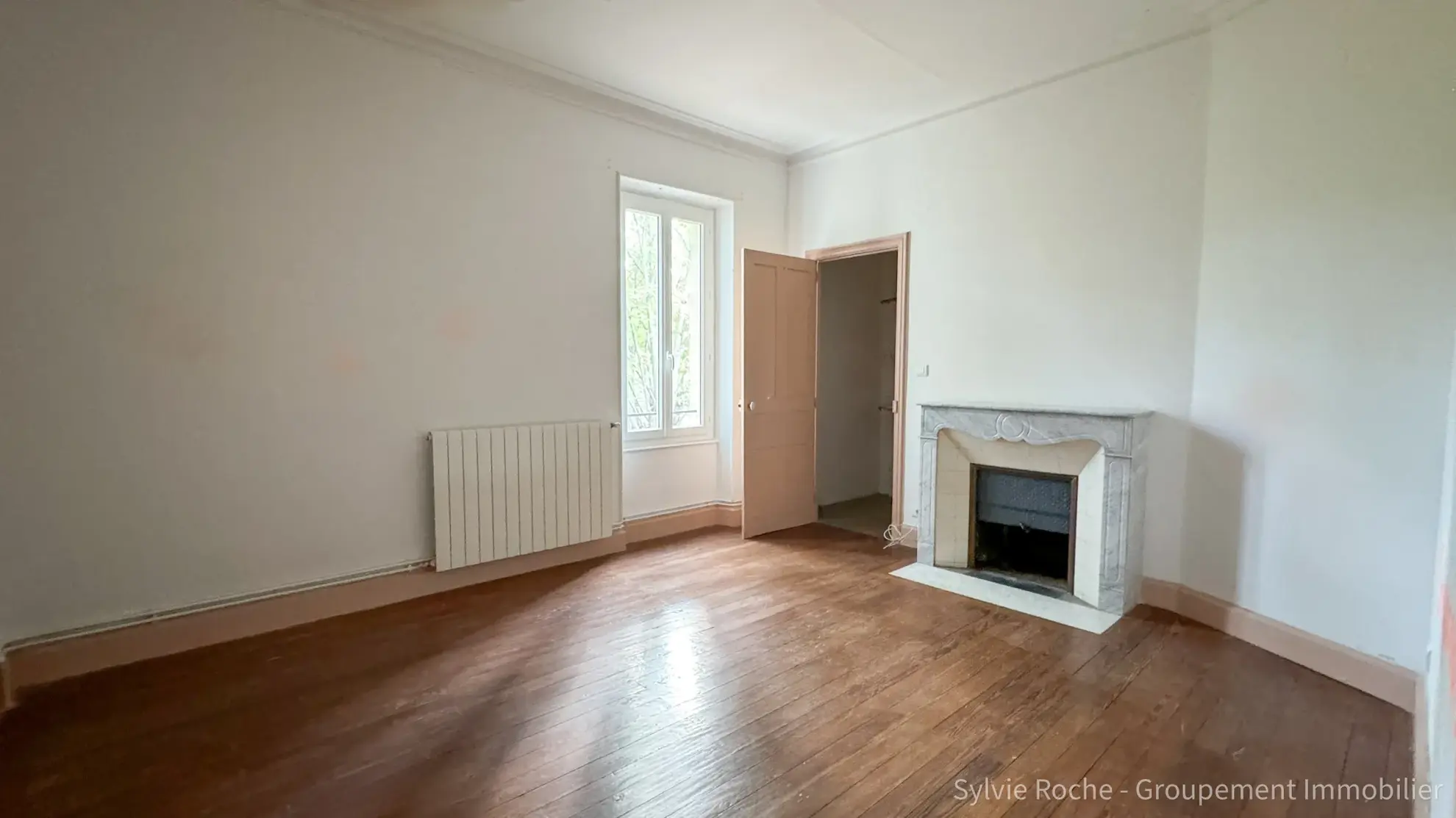Maison de maître avec jardin à Camaret-sur-Aigues proche d'Orange et Avignon 