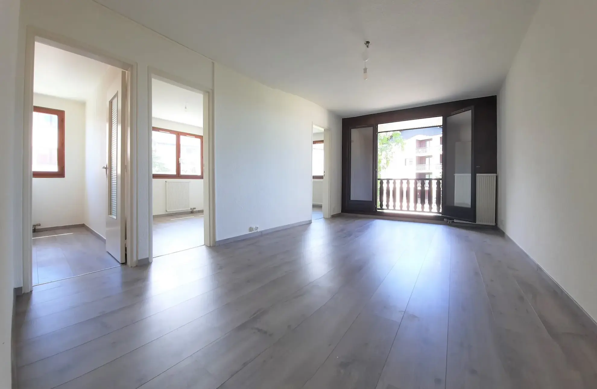 Appartement à Métabief avec garage, balcon, piscine et tennis à proximité 