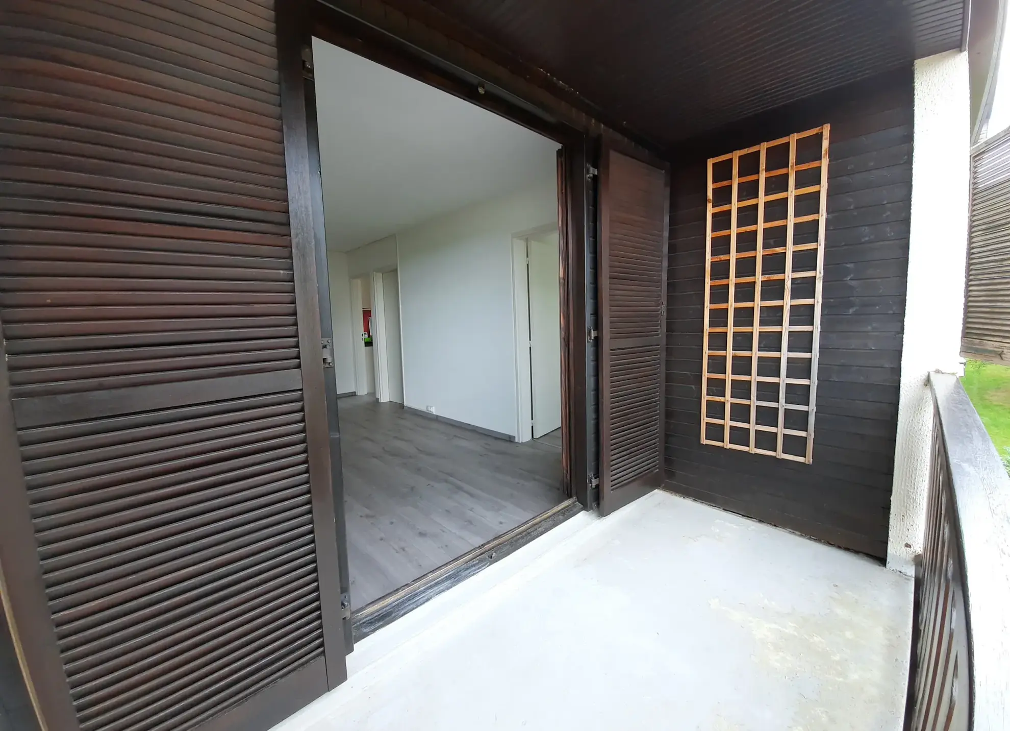 Appartement à Métabief avec garage, balcon, piscine et tennis à proximité 