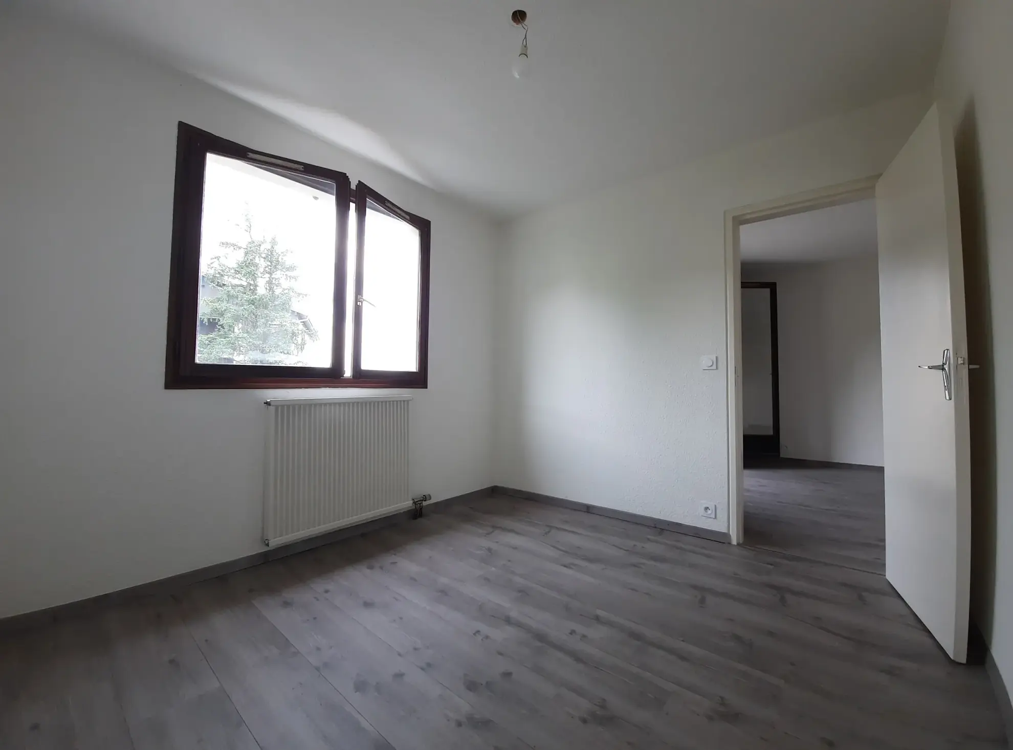 Appartement à Métabief avec garage, balcon, piscine et tennis à proximité 