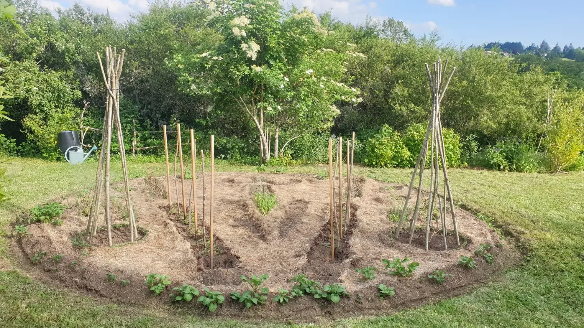 Spacieuse maison de 118 m² à La Roche-en-Brenil avec jardin et potentiel professionnel 