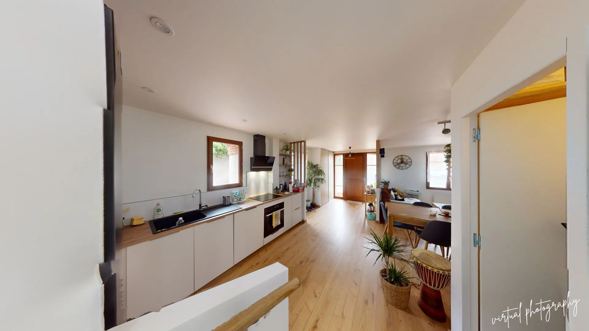 Maison de ville proche Saint-Orens à Auzielle avec 2 chambres et parking privé 