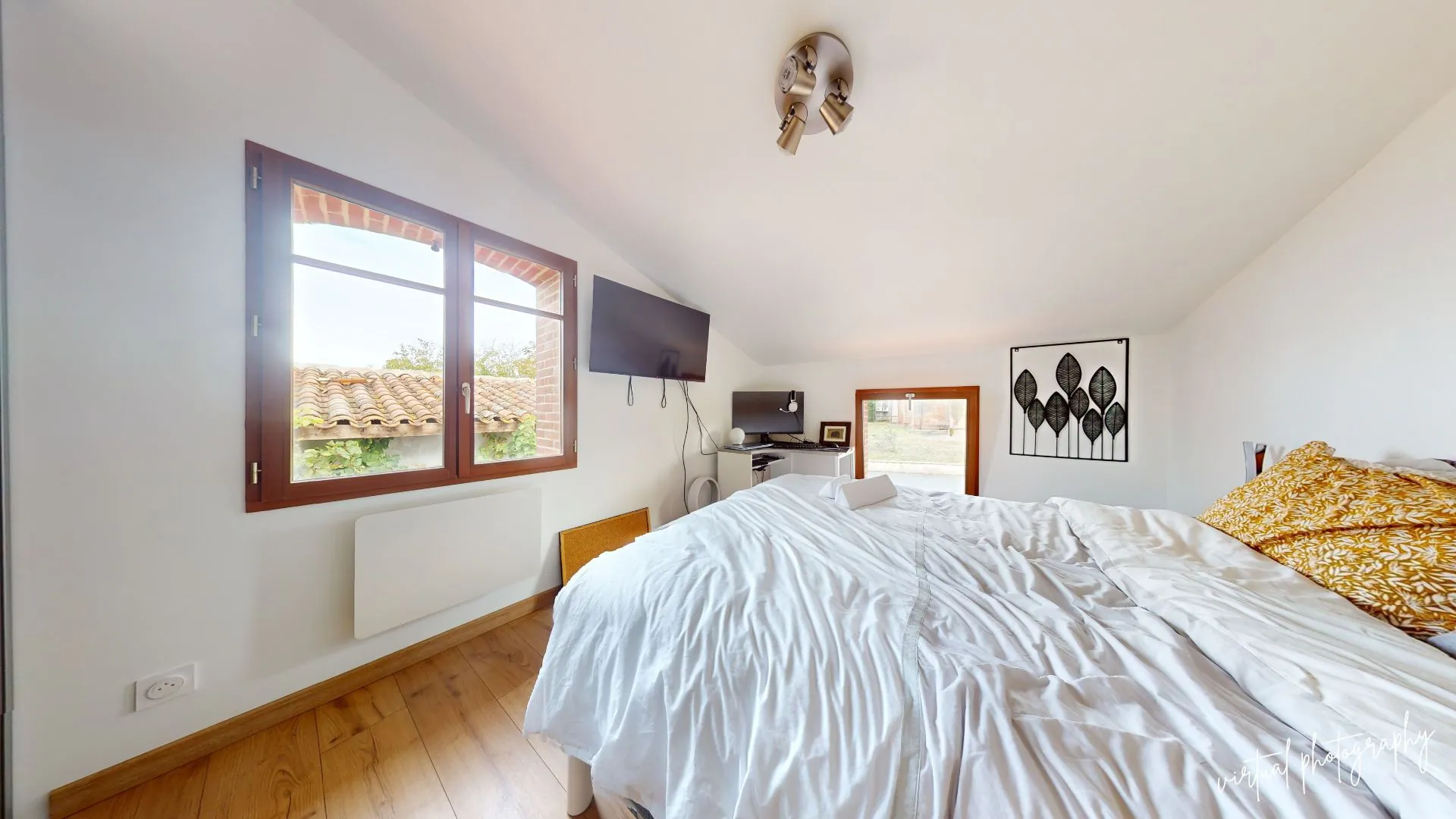 Maison de ville proche Saint-Orens à Auzielle avec 2 chambres et parking privé 