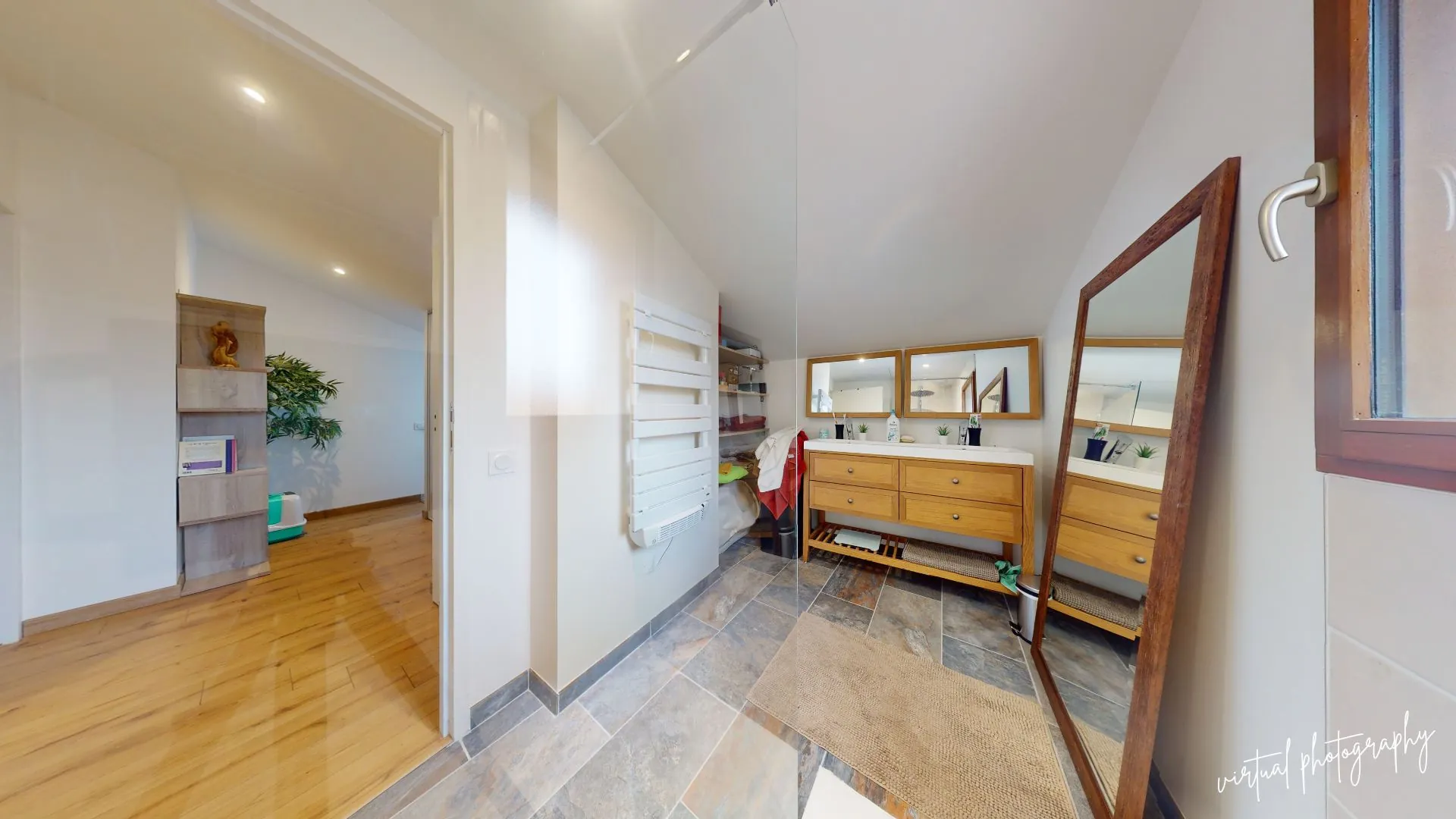 Maison de ville proche Saint-Orens à Auzielle avec 2 chambres et parking privé 