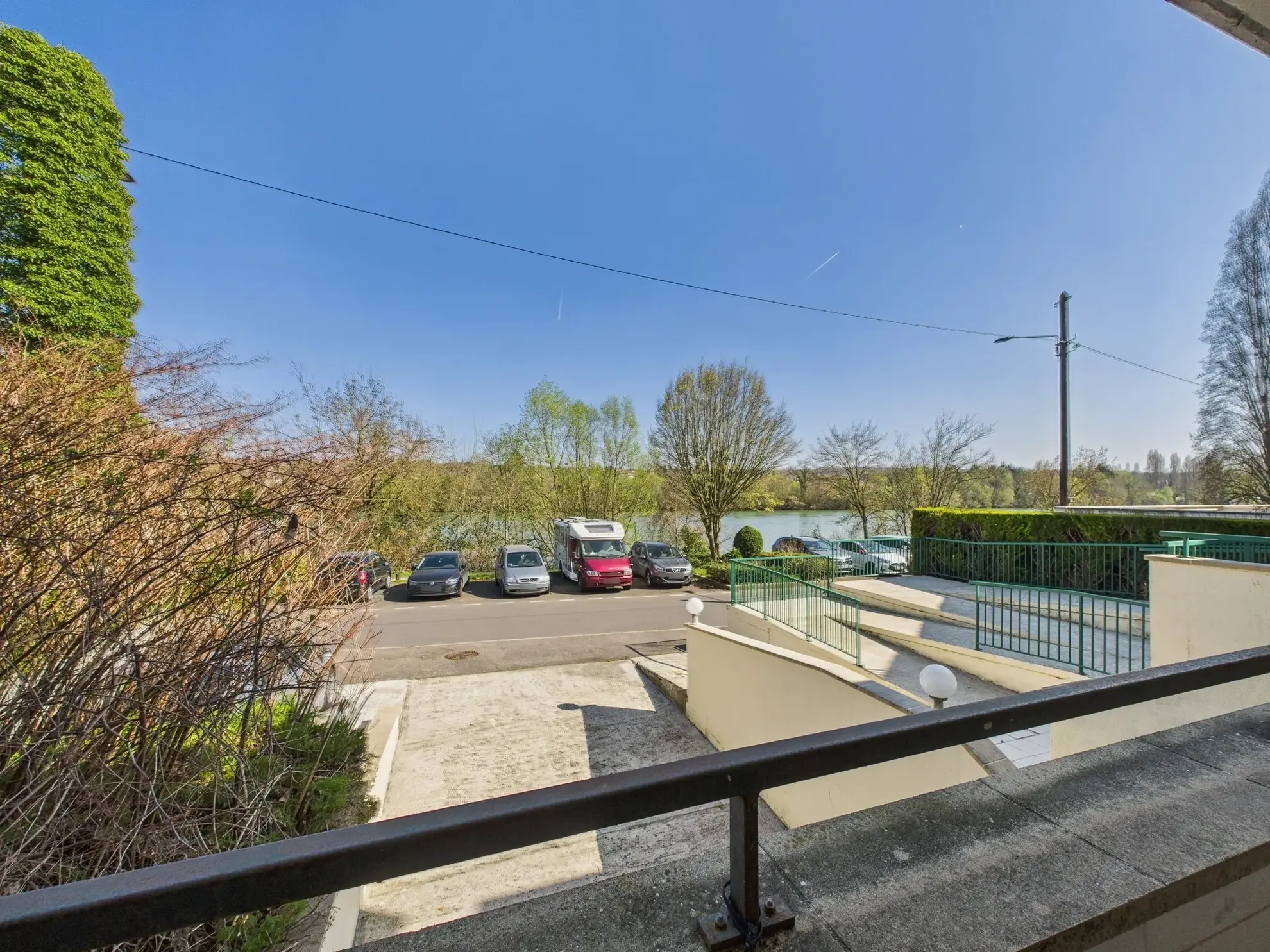 Appartement de 70 m2 avec balcon et vue sur la Seine à Corbeil-Essonnes 