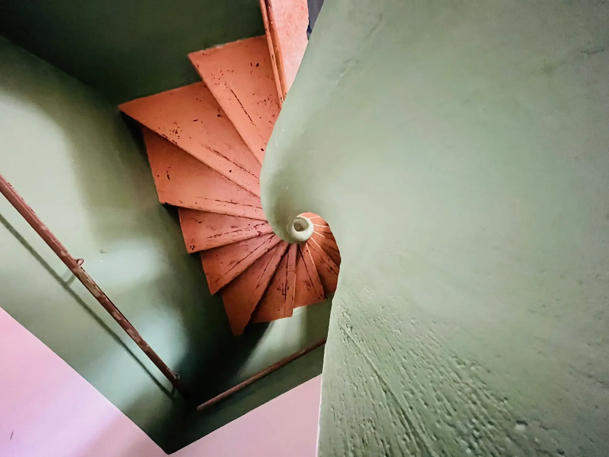 Maison de ville avec commerce à Apt, 130 m² habitables, local en rez-de-chaussée 