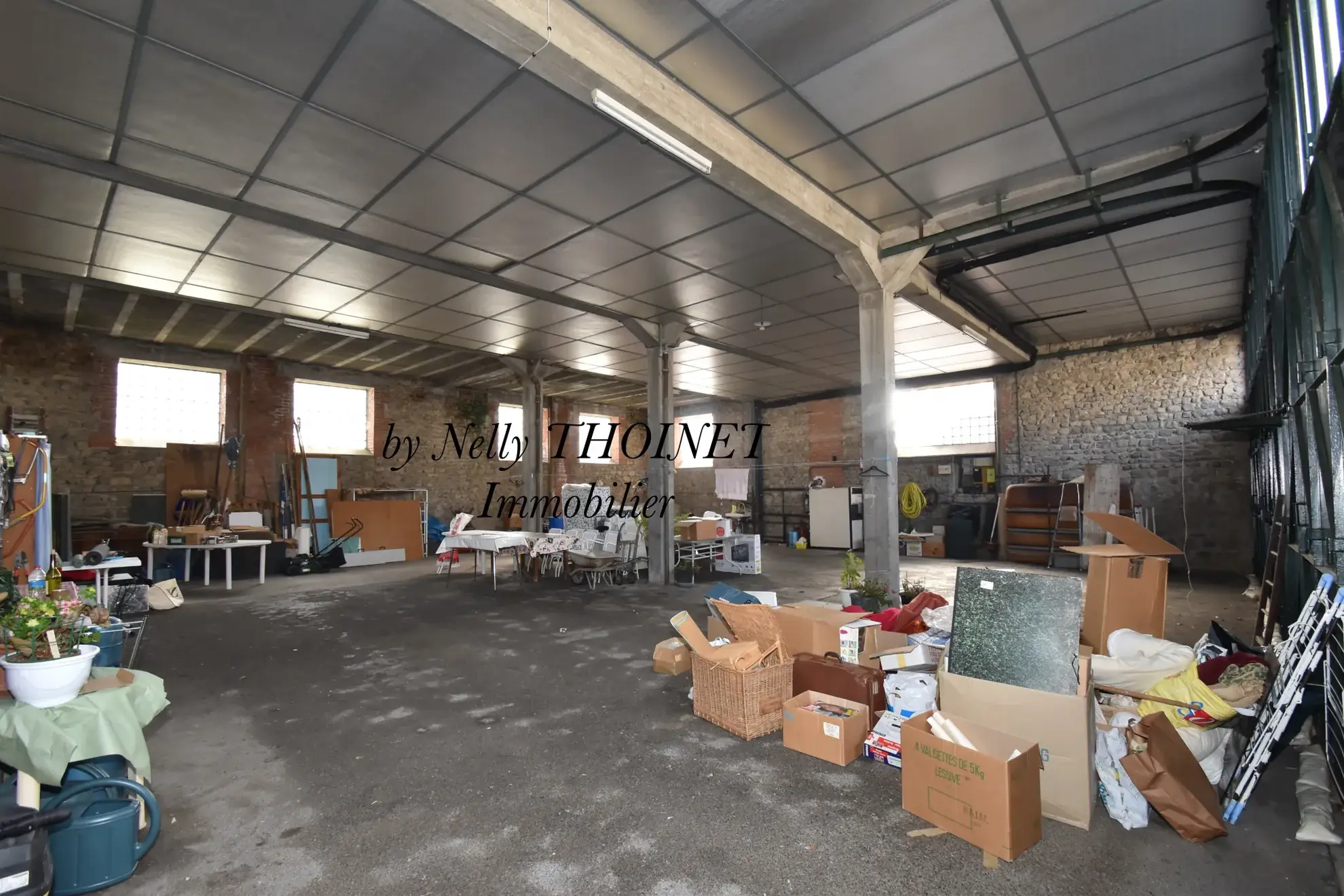 Maison familiale de 208 m² à Crocq avec large garage et vue sur les volcans d’Auvergne 