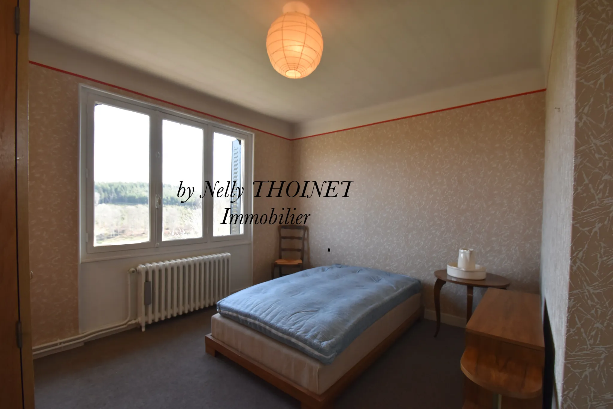 Maison familiale de 208 m² à Crocq avec large garage et vue sur les volcans d’Auvergne 