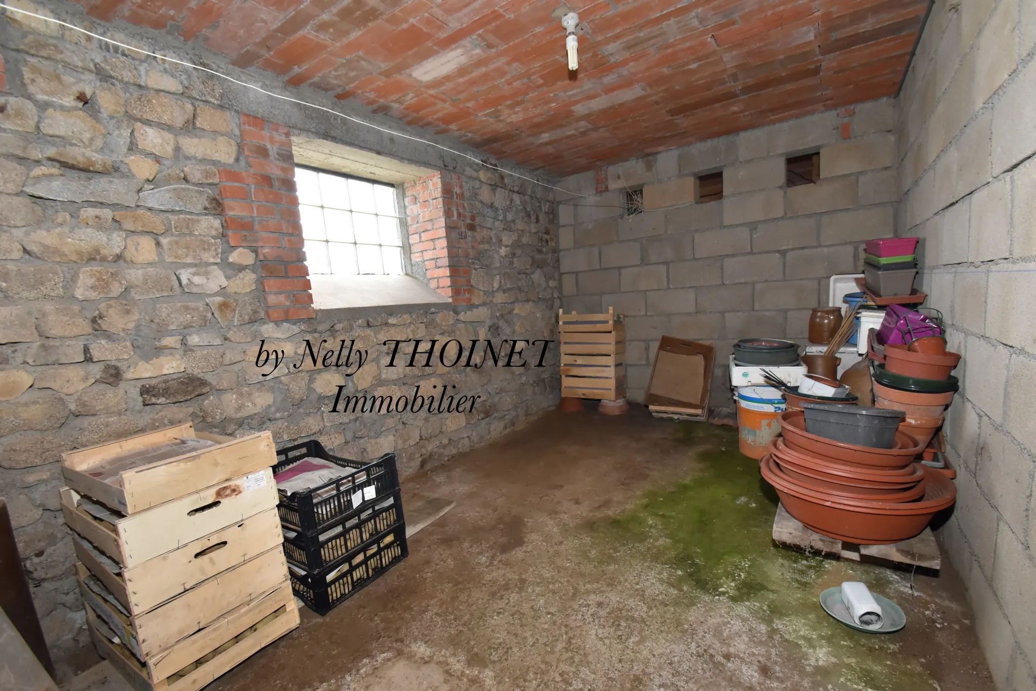 Maison familiale de 208 m² à Crocq avec large garage et vue sur les volcans d’Auvergne 