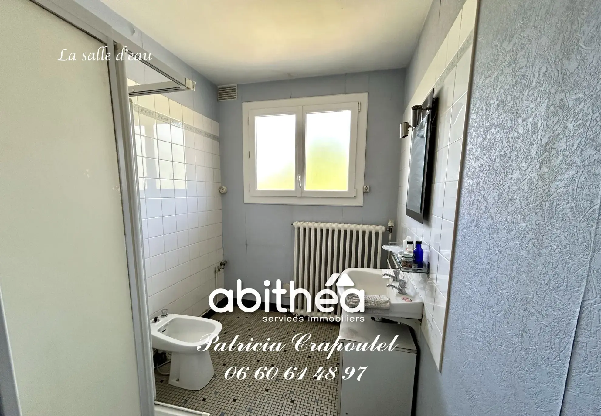 Maison à Angoulême avec jardin de 550 m², proches commodités et environnement calme 