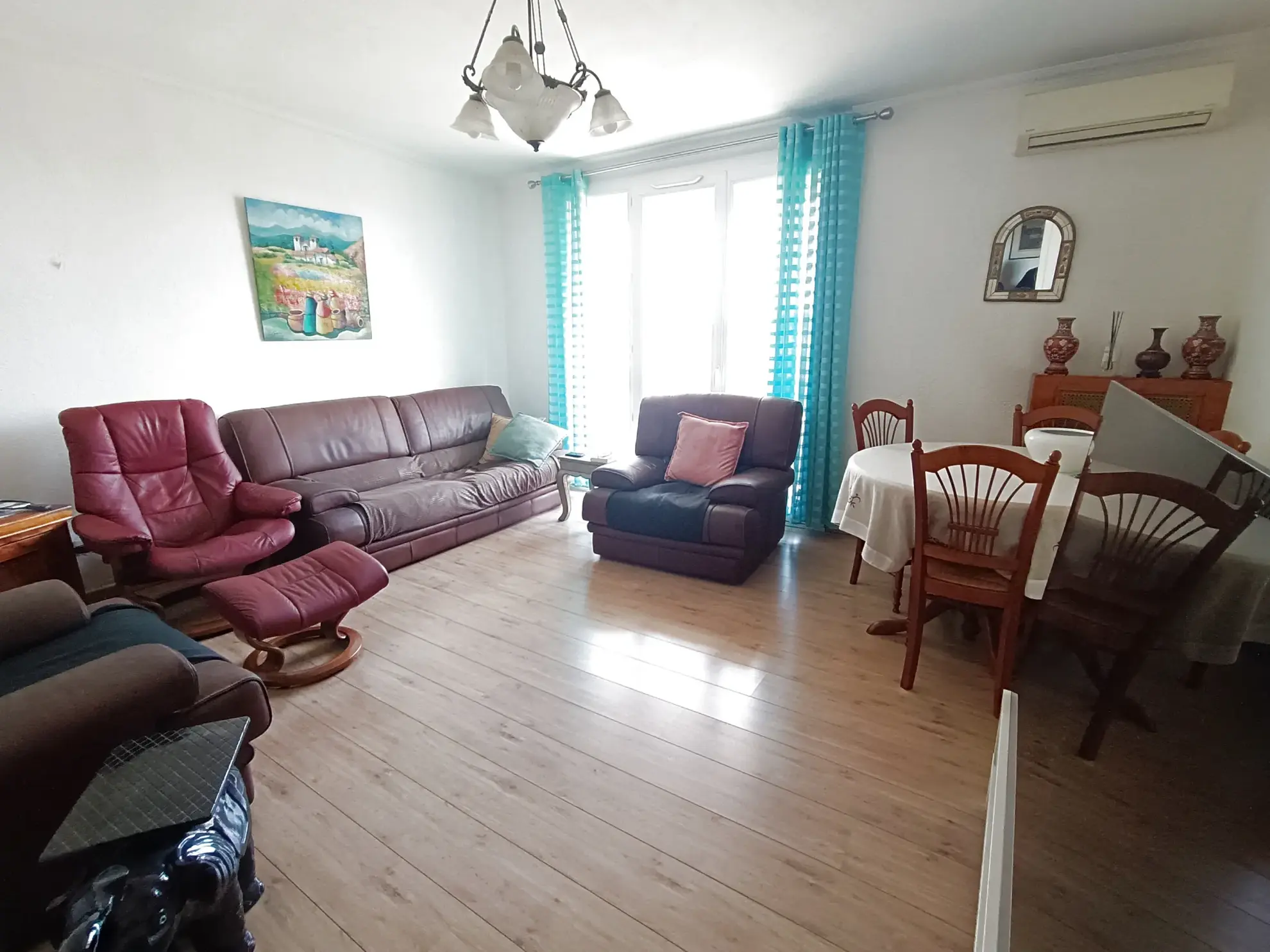 Vente appartement T3 à Toulon Mayol avec terrasse et vue mer 
