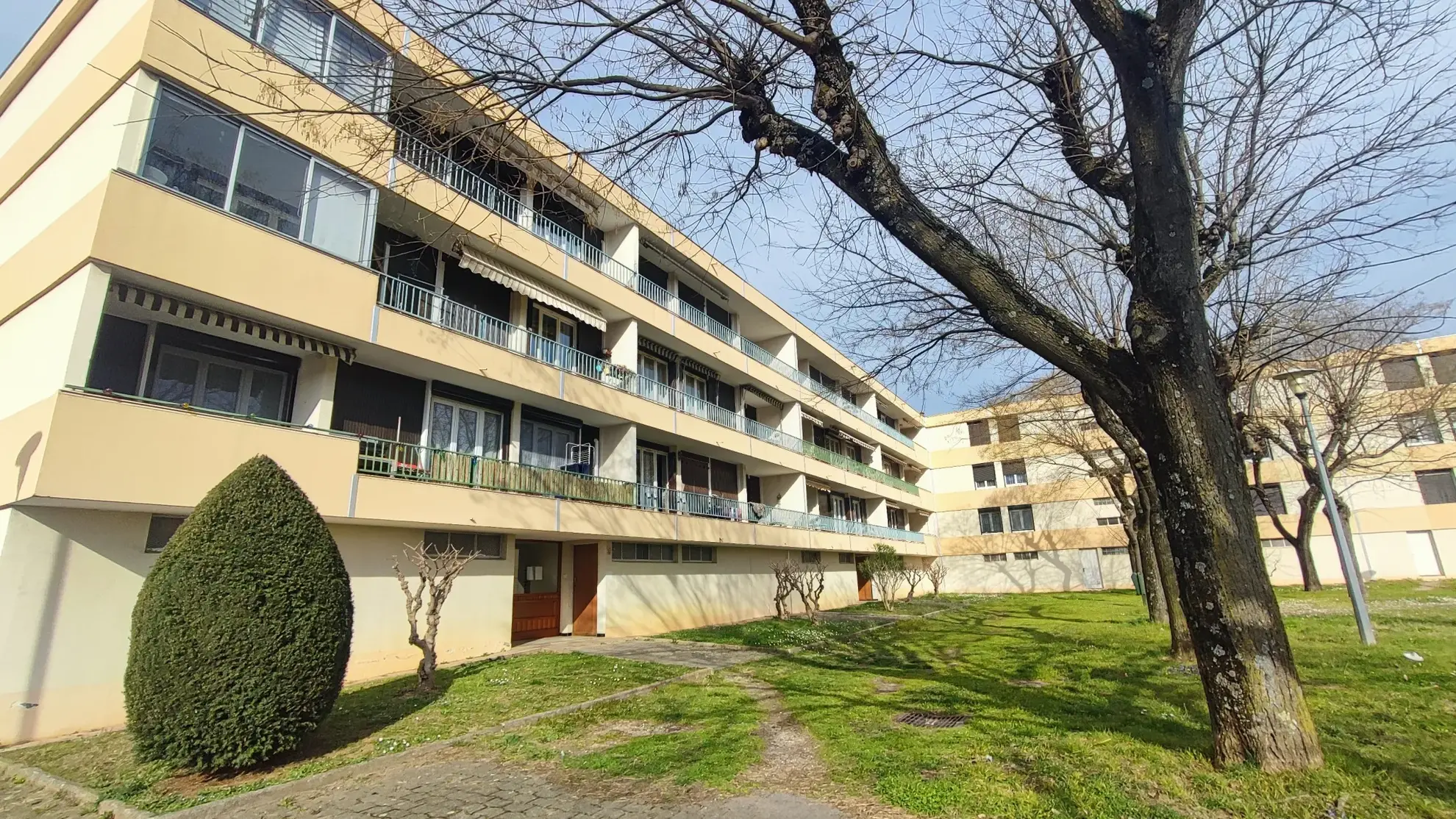 A vendre appartement de 85 m² à Valence, 2 chambres, balcon, cave