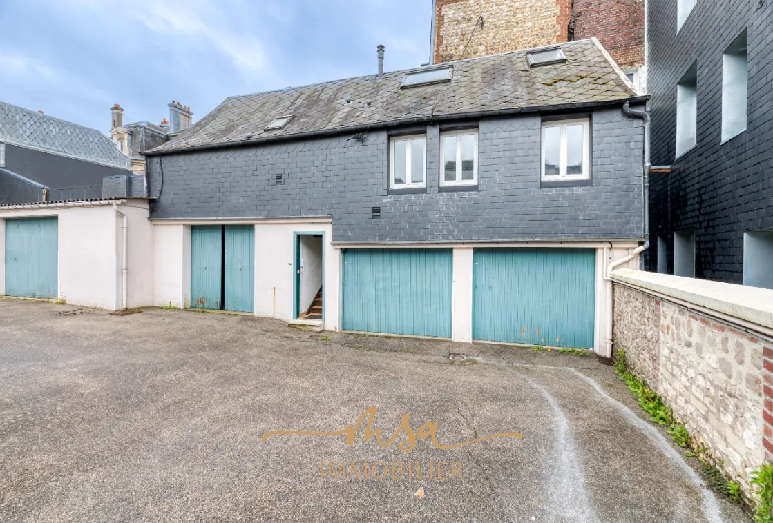 Maison en copropriété à Rouen Gare - 2 chambres, calme, potentiel à découvrir 