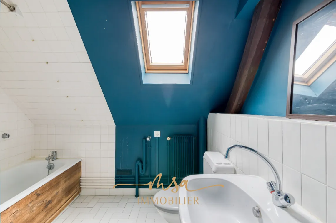 Maison en copropriété à Rouen Gare - 2 chambres, calme, potentiel à découvrir 