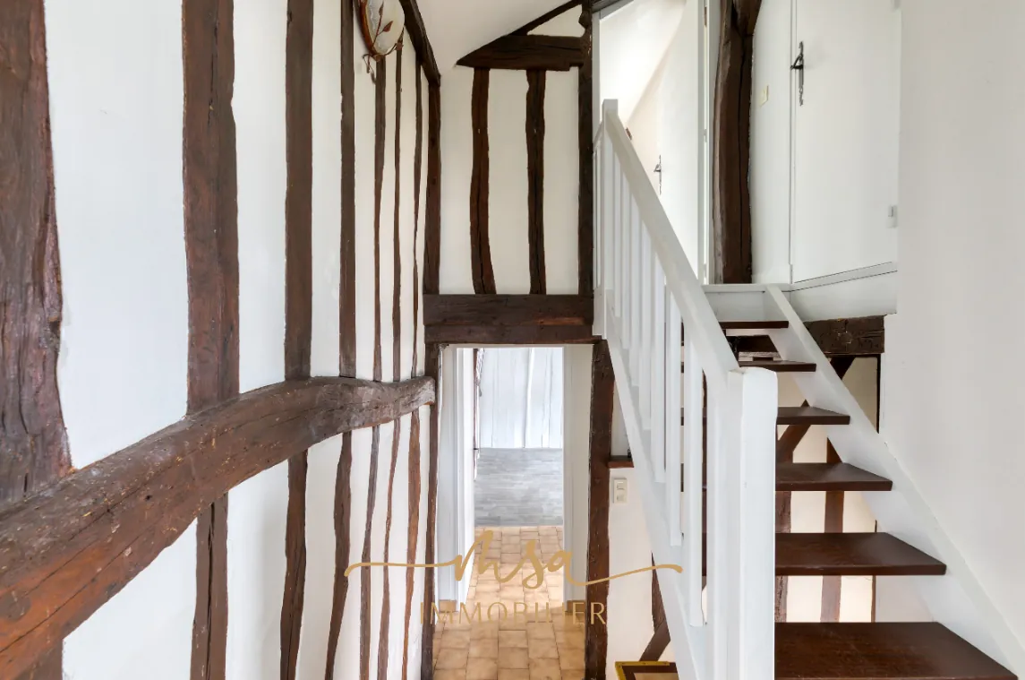 Maison en copropriété à Rouen Gare - 2 chambres, calme, potentiel à découvrir 