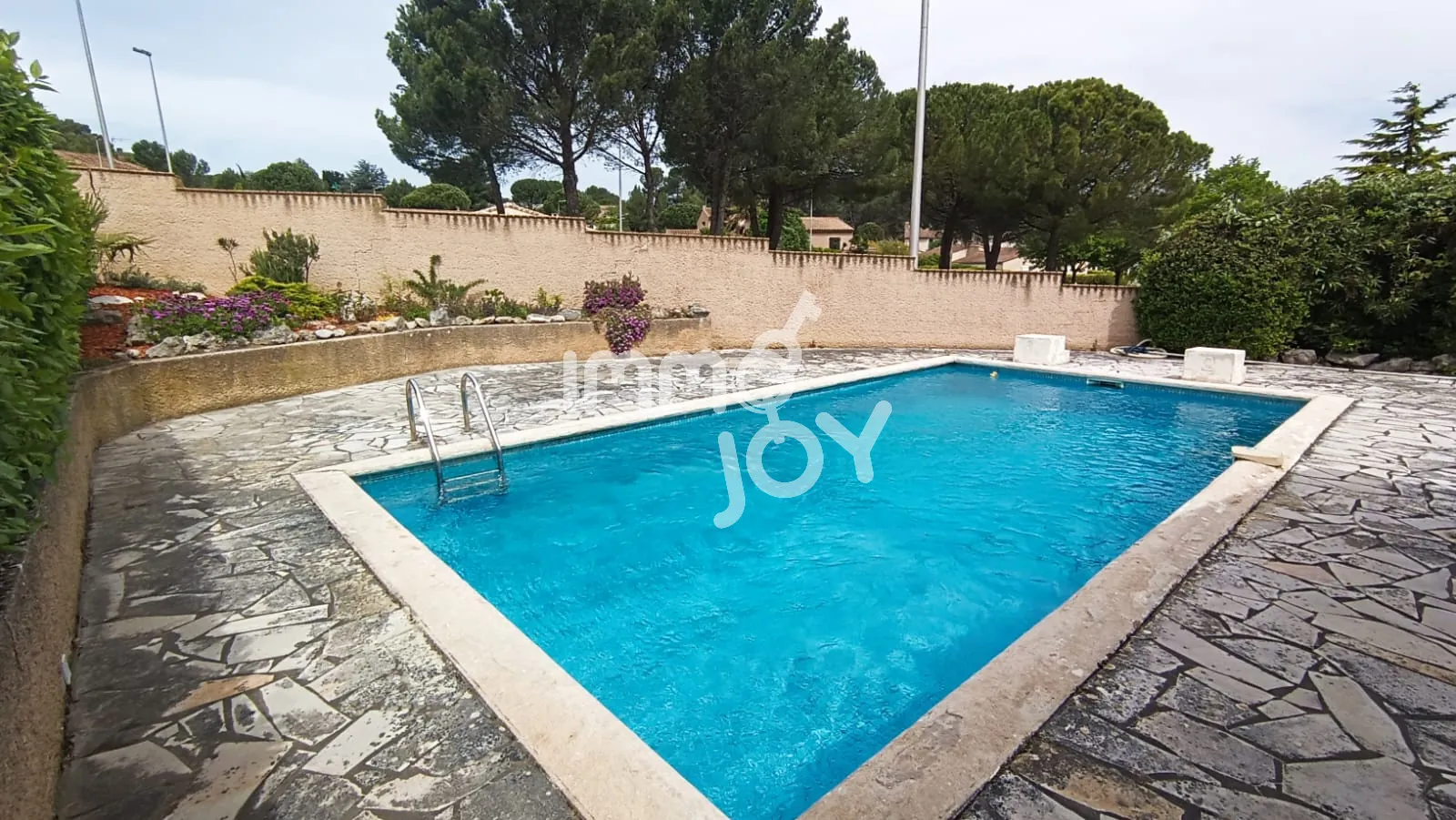 Maison 4 chambres avec piscine à Villemoustaussou - 150 m² 