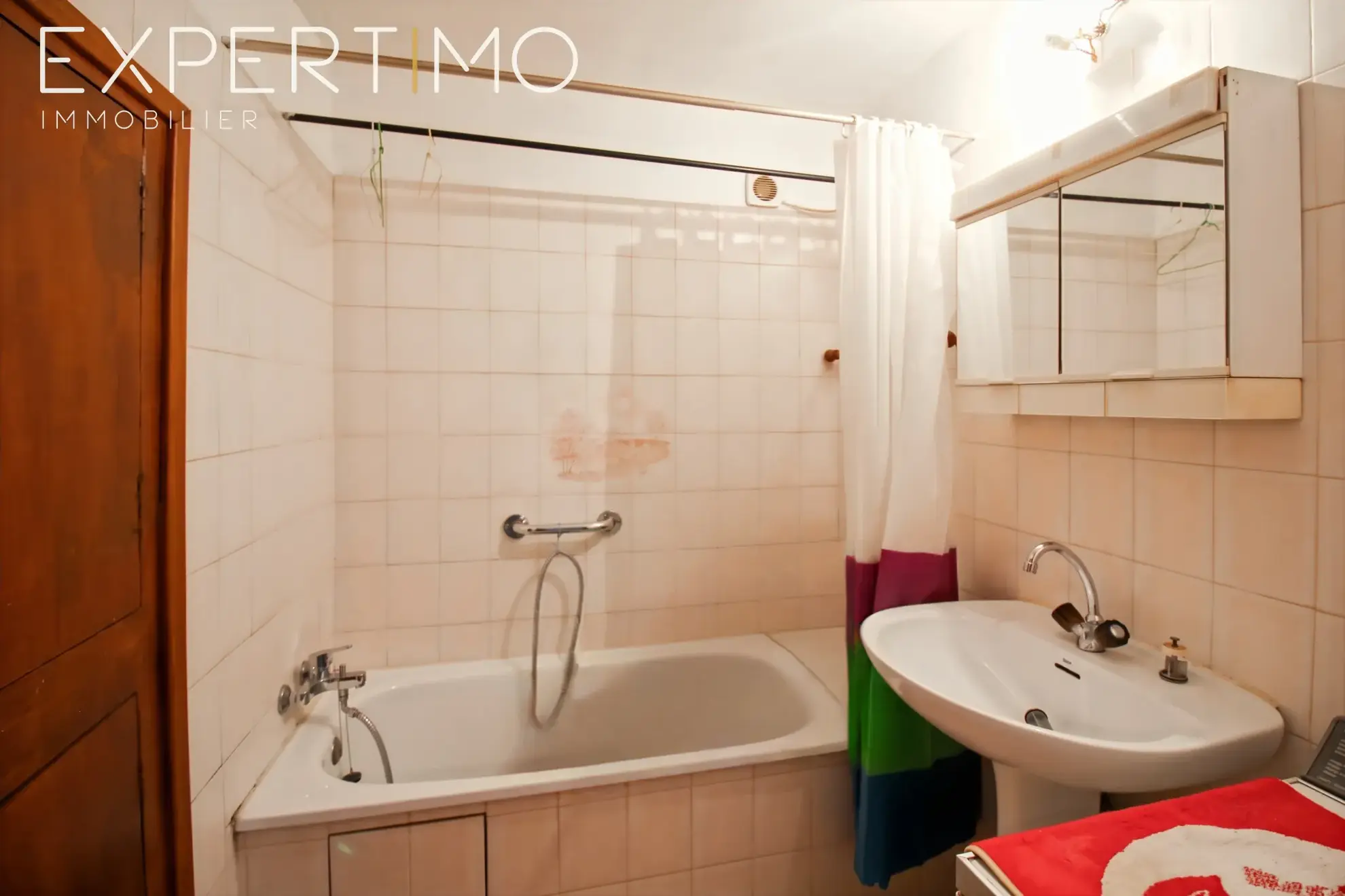 Appartement à rénover avec vue dégagée au centre de Gap - Opportunité à saisir 