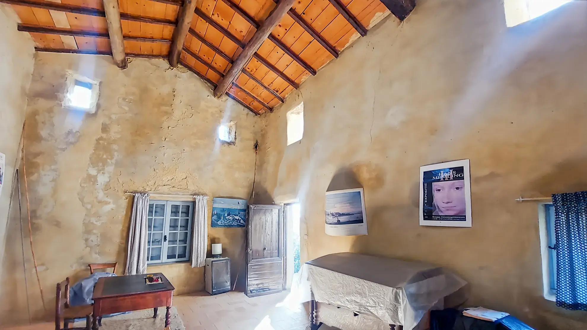 Superbe maison ancienne à vendre à 10 minutes d'Uzès avec 2 habitations et terrain 