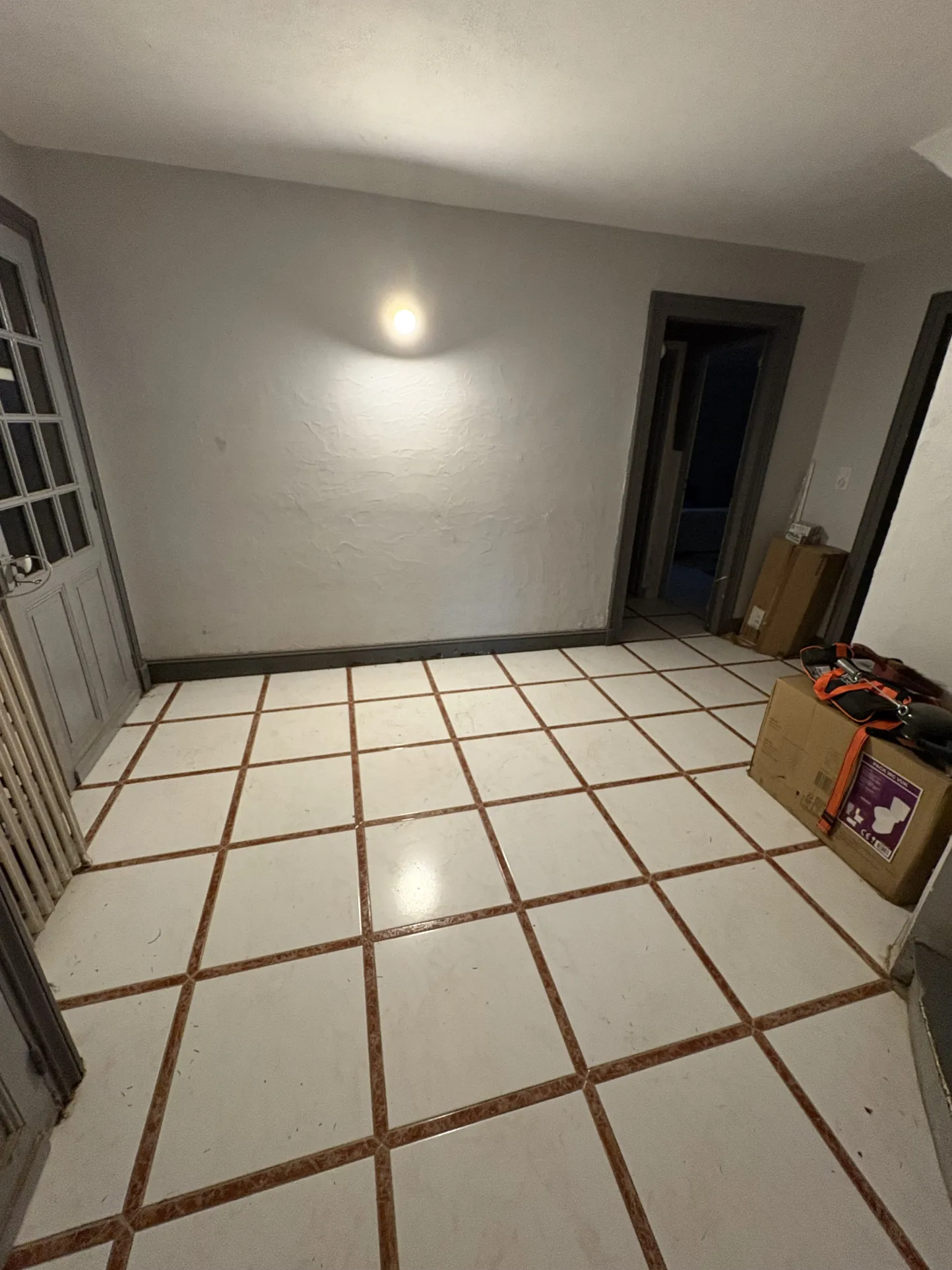 Belle maison familiale avec parc, piscine et dépendances à Montayral 