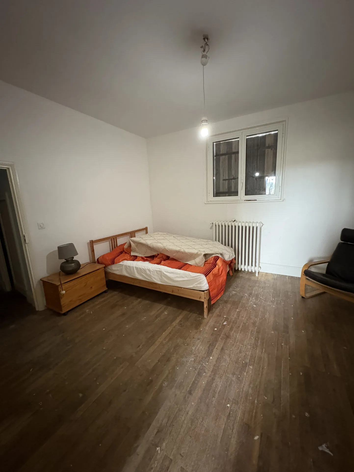 Belle maison familiale avec parc, piscine et dépendances à Montayral 