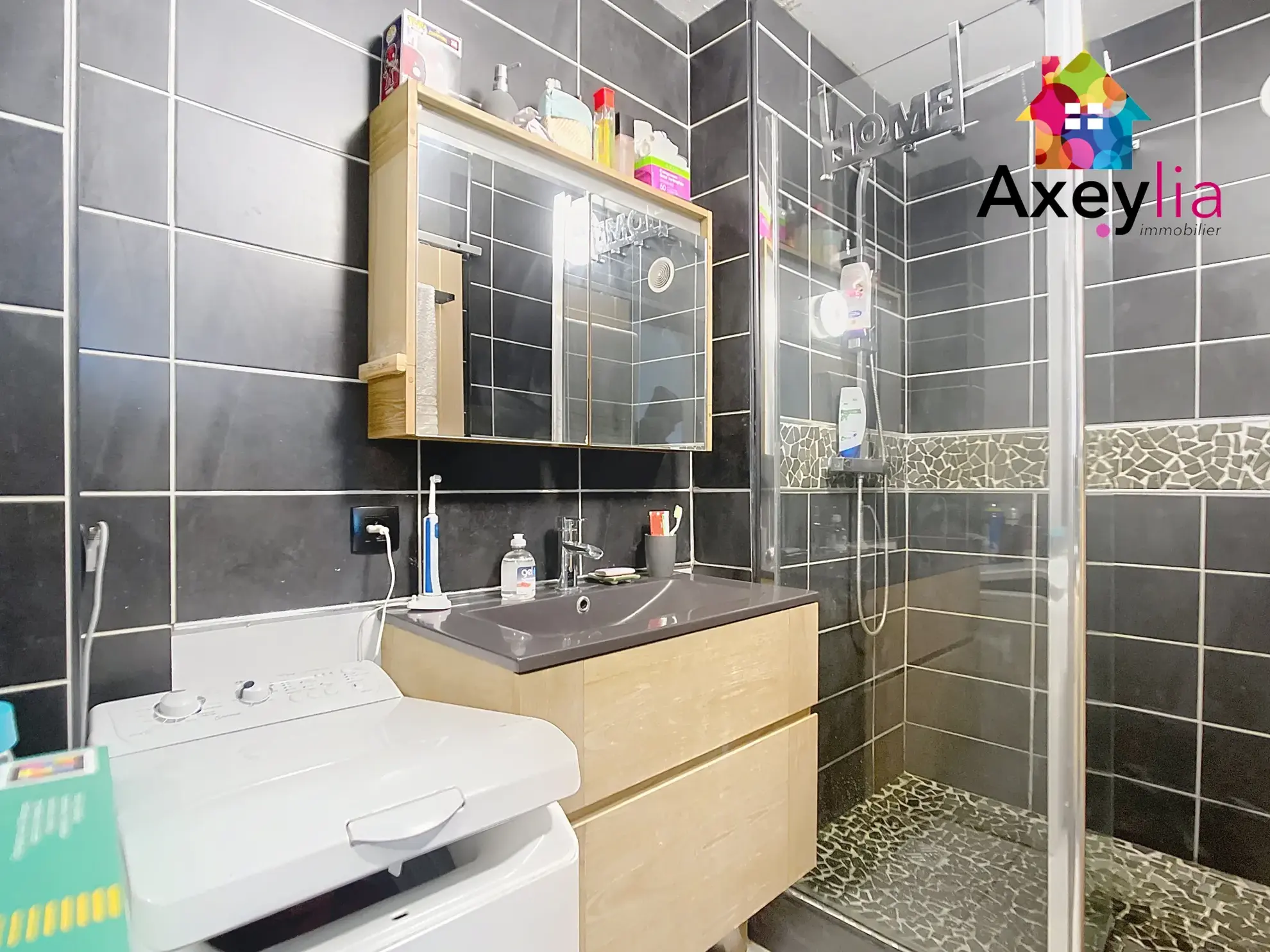 Appartement T4 à Roanne avec Balcons, Cave et Garage - Secteur Prisé 