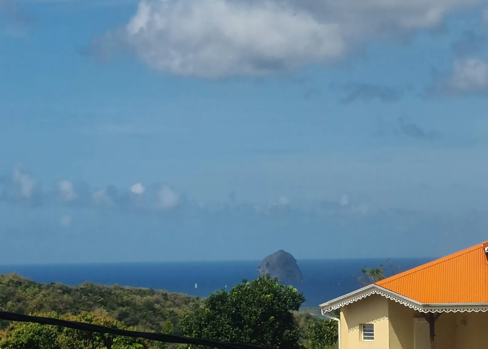 Appartement F4 avec terrasses, jardinet et vue à Sainte-Luce 