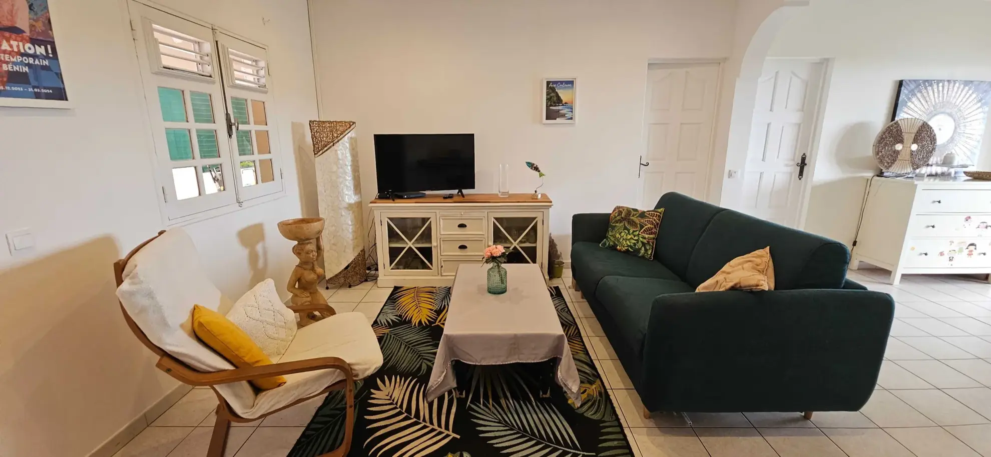 Appartement F4 avec terrasses, jardinet et vue à Sainte-Luce 