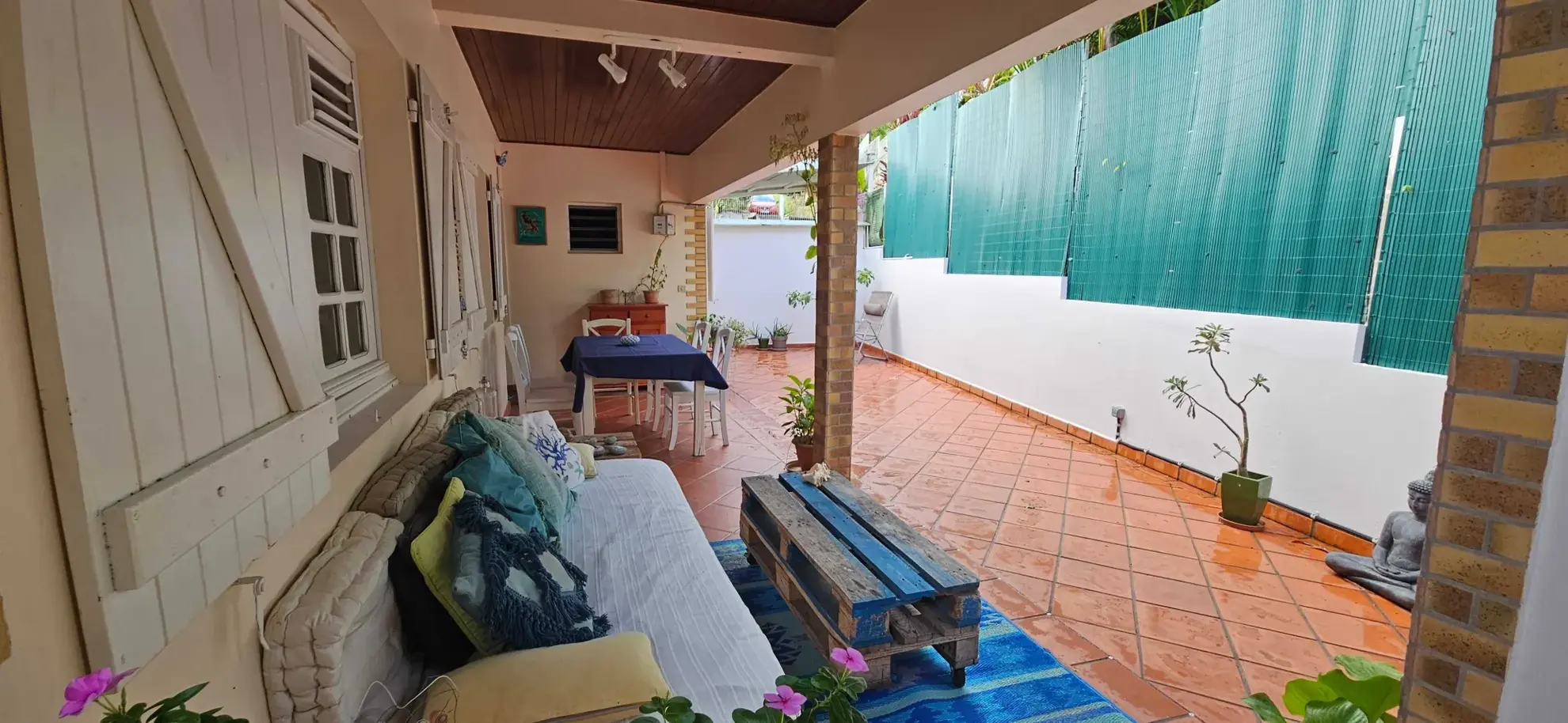 Appartement F4 avec terrasses, jardinet et vue à Sainte-Luce 