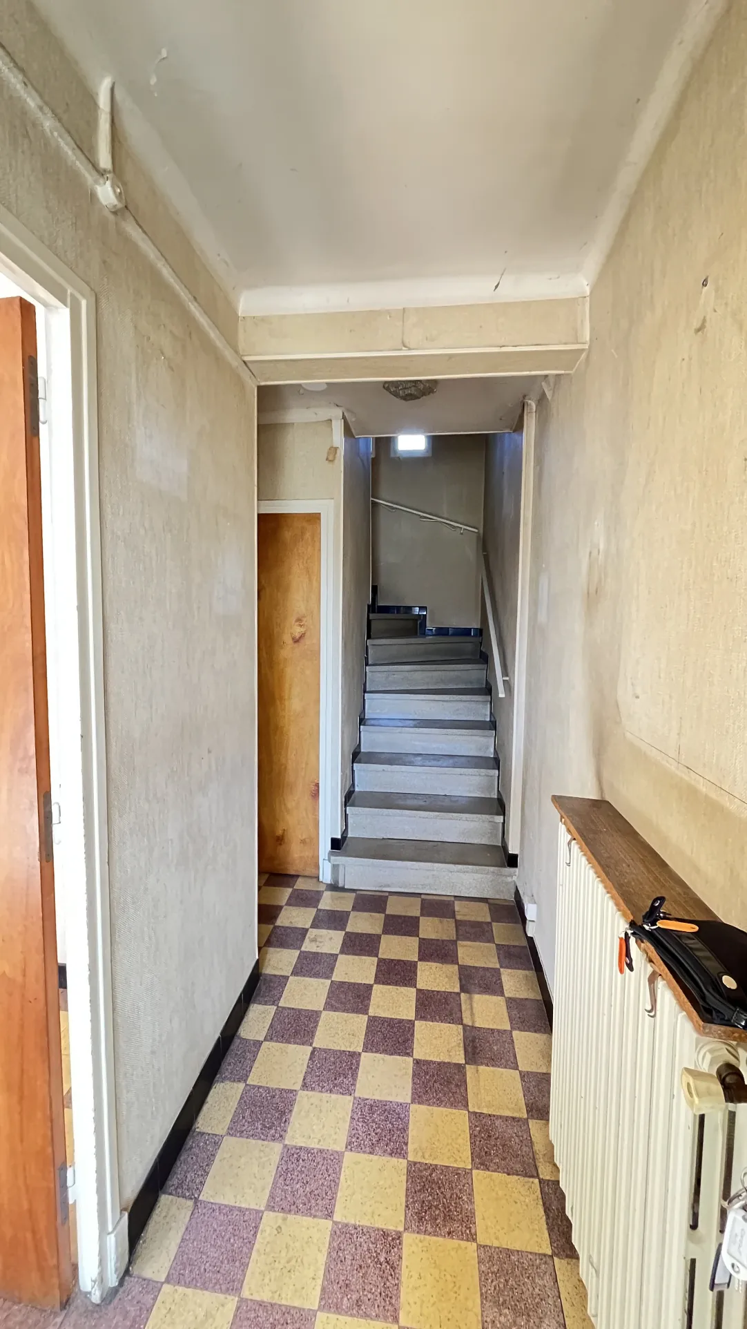 Maison à rénover avec jardin à Alès - Secteur Clavières-Croupillac 