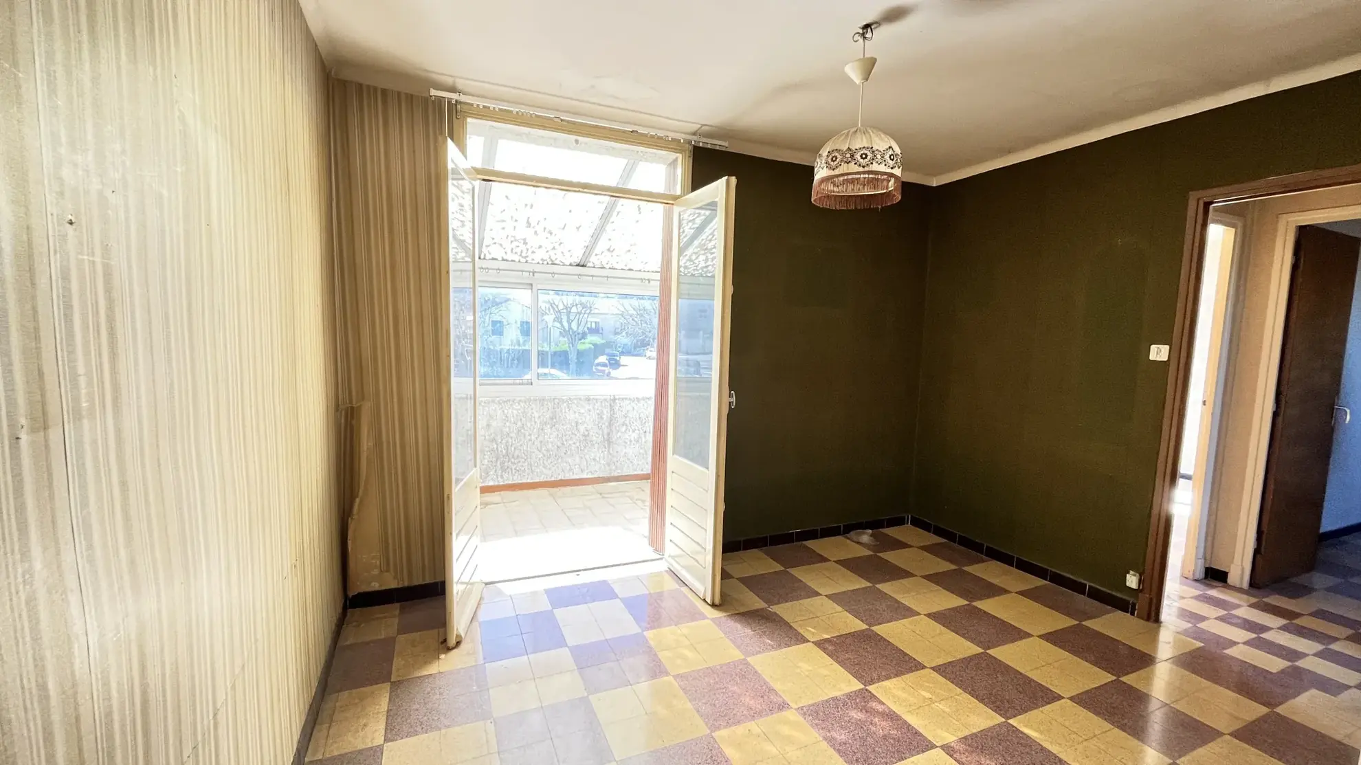 Maison à rénover avec jardin à Alès - Secteur Clavières-Croupillac 