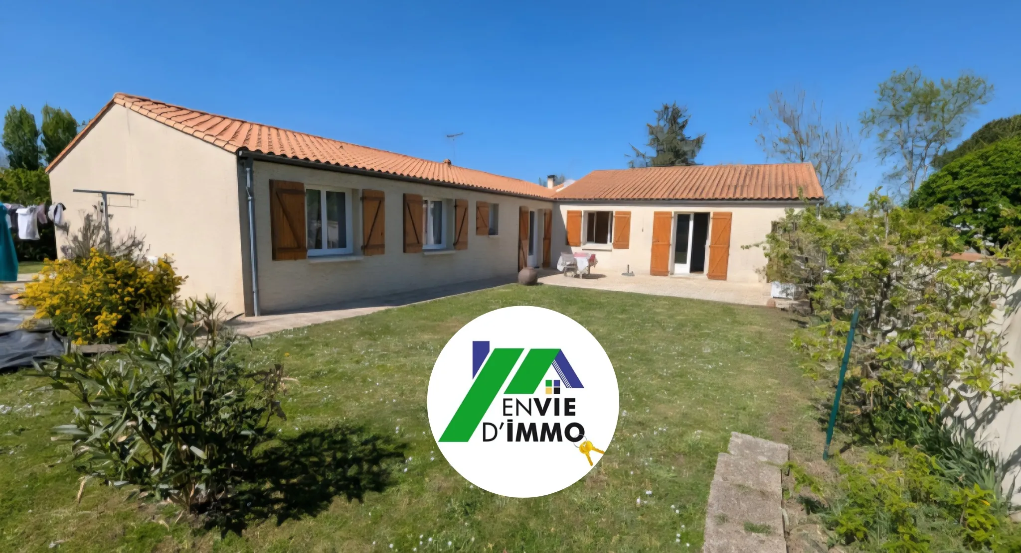 Maison de plain-pied à Magne avec 4 chambres, garage et jardin clôturé - Opportunité à saisir