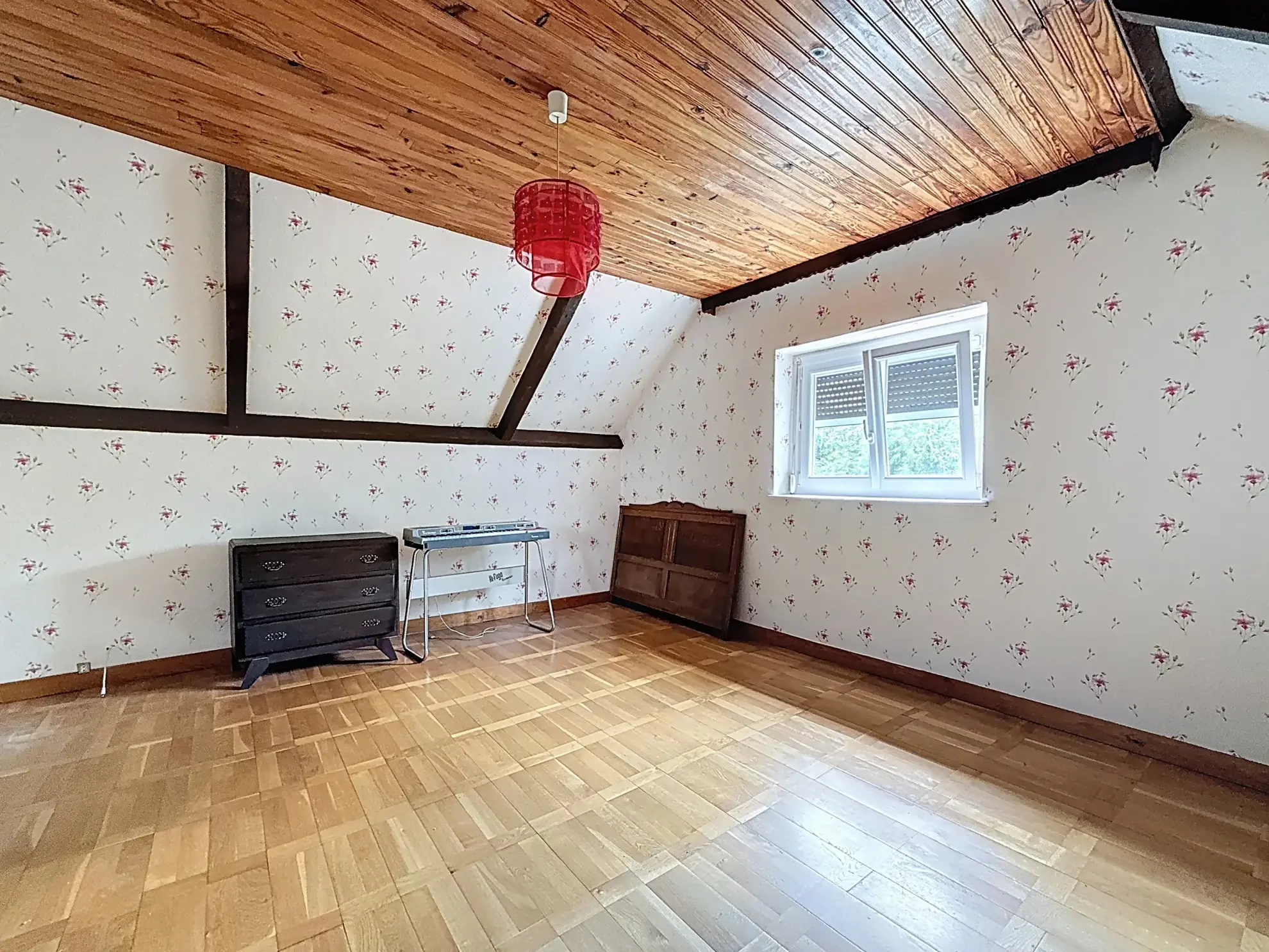 Maison individuelle à vendre à Remoncourt près de Mirecourt et Vittel avec terrain arboré 